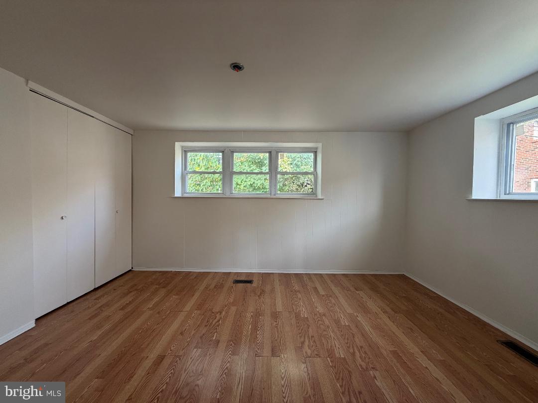 PHILADELPHIA - Residential