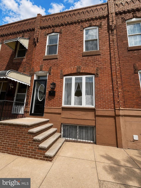 Townhouse For Sale - 2511 S 11th Street<br/> PHILADELPHIA, PA 19148