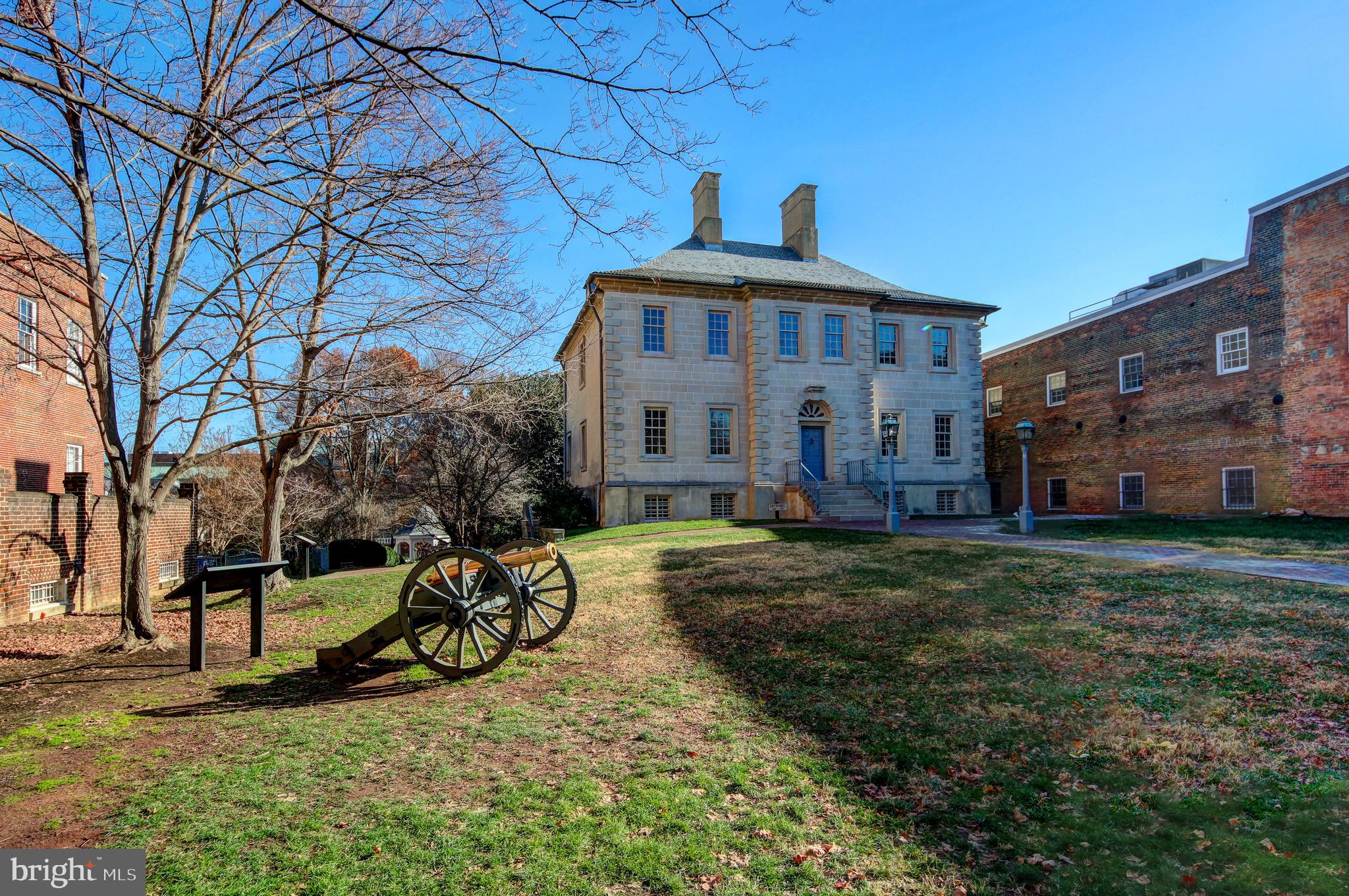 MT VERNON TERRACE - Residential