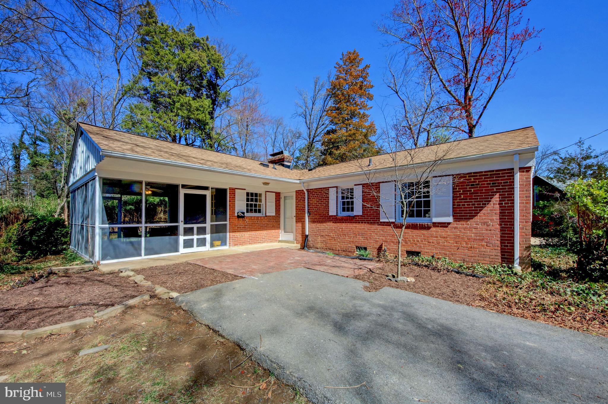 MT VERNON TERRACE - Residential