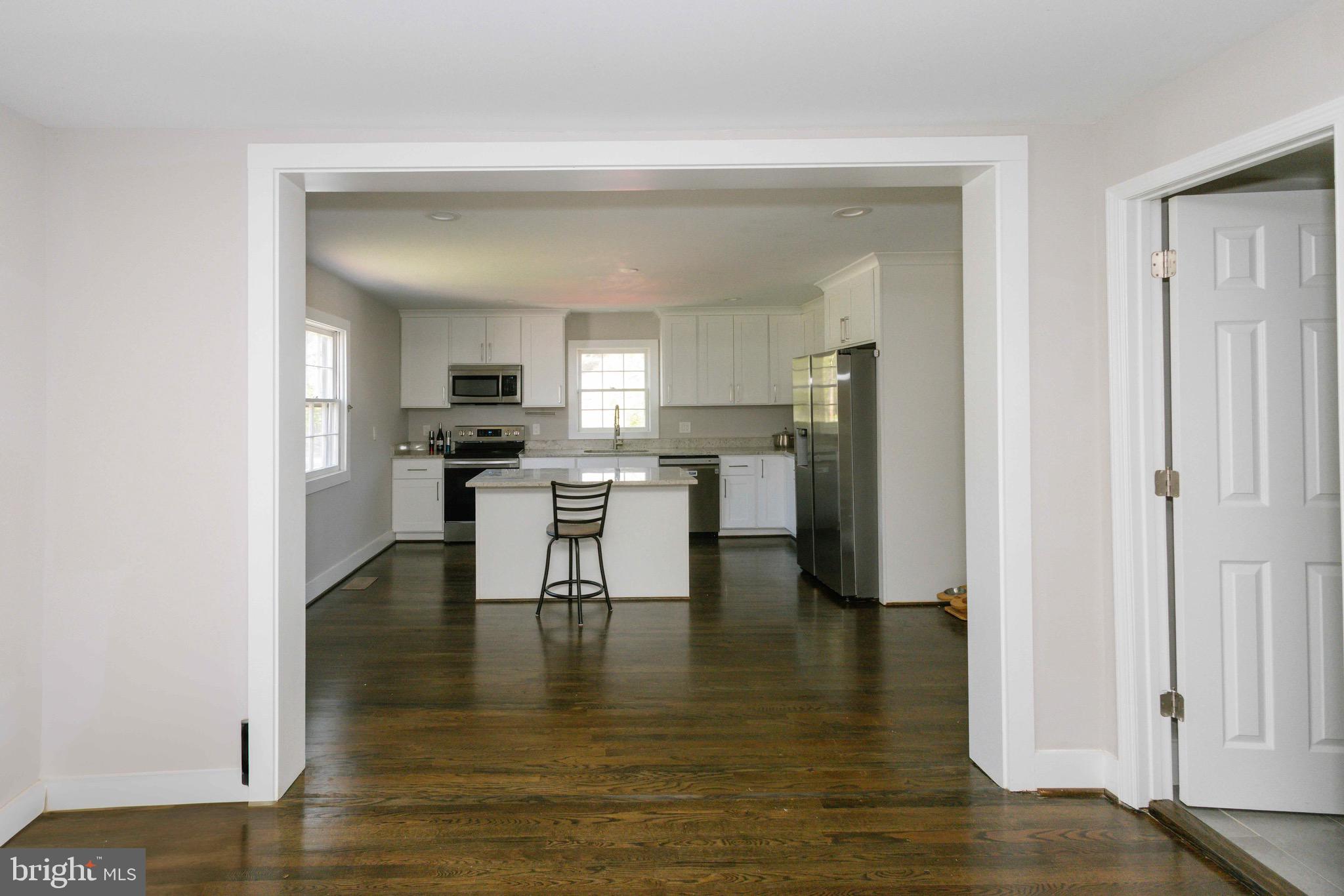 6883 LORD FAIRFAX HIGHWAY