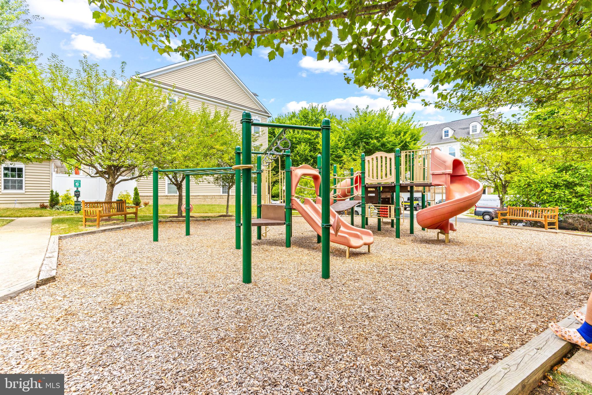 SUMMERFIELD - Residential