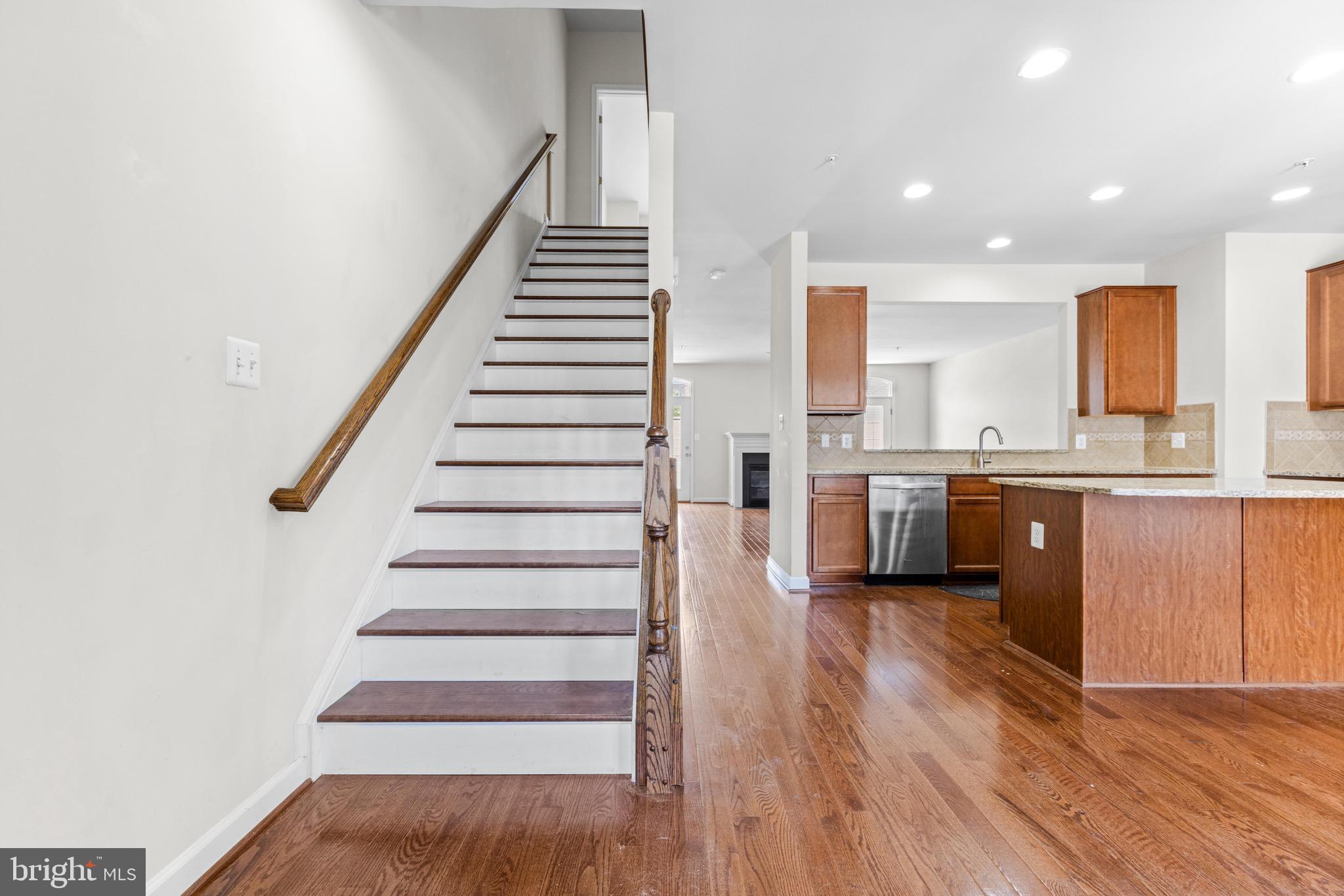 SUMMERFIELD - Residential