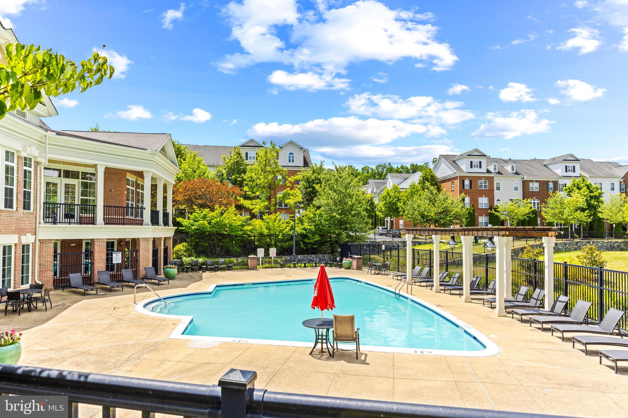 SUMMERFIELD - Residential