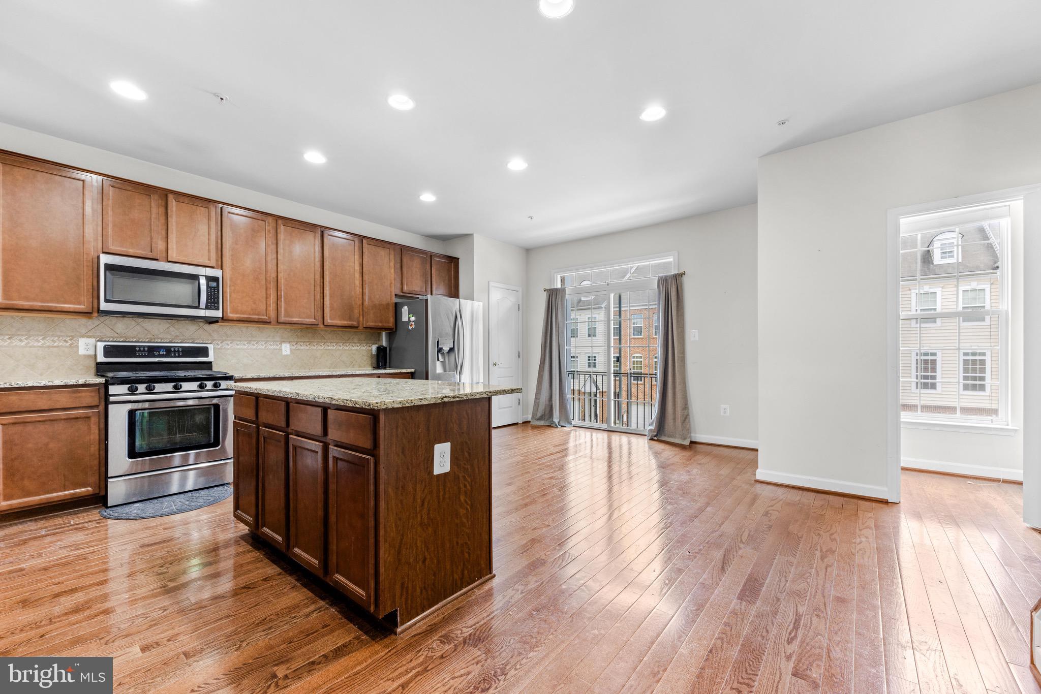 SUMMERFIELD - Residential