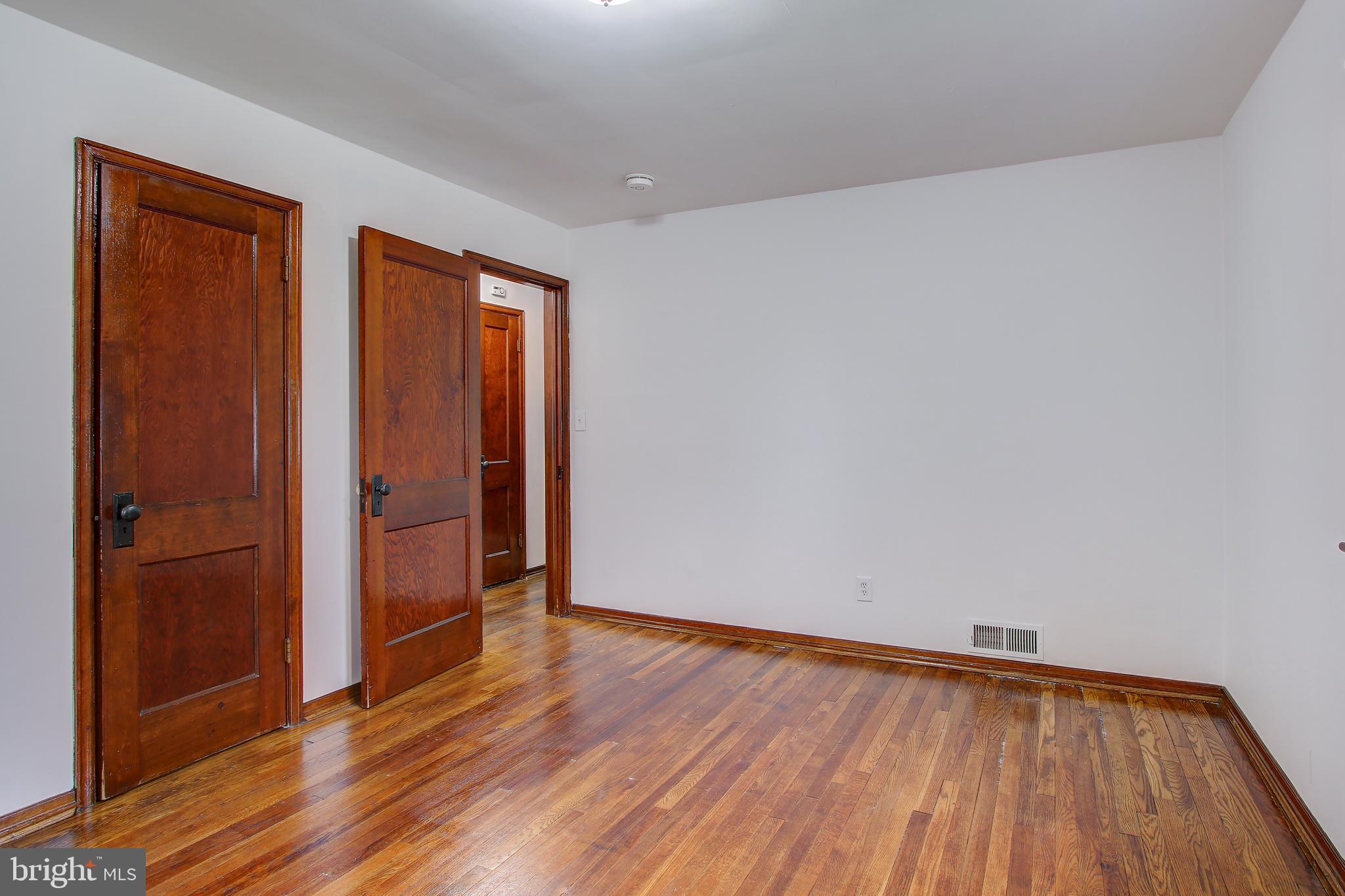 QUEENS CHAPEL MANOR - Residential