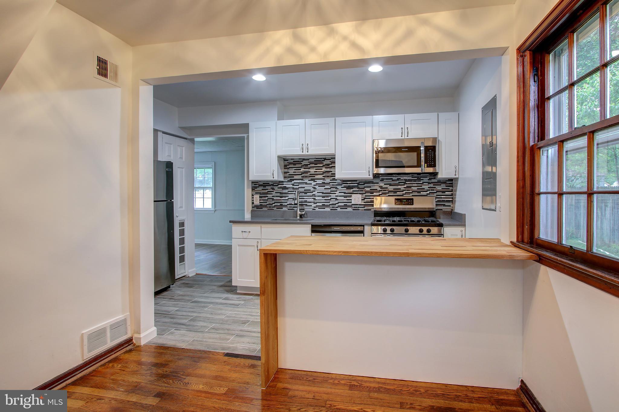 QUEENS CHAPEL MANOR - Residential