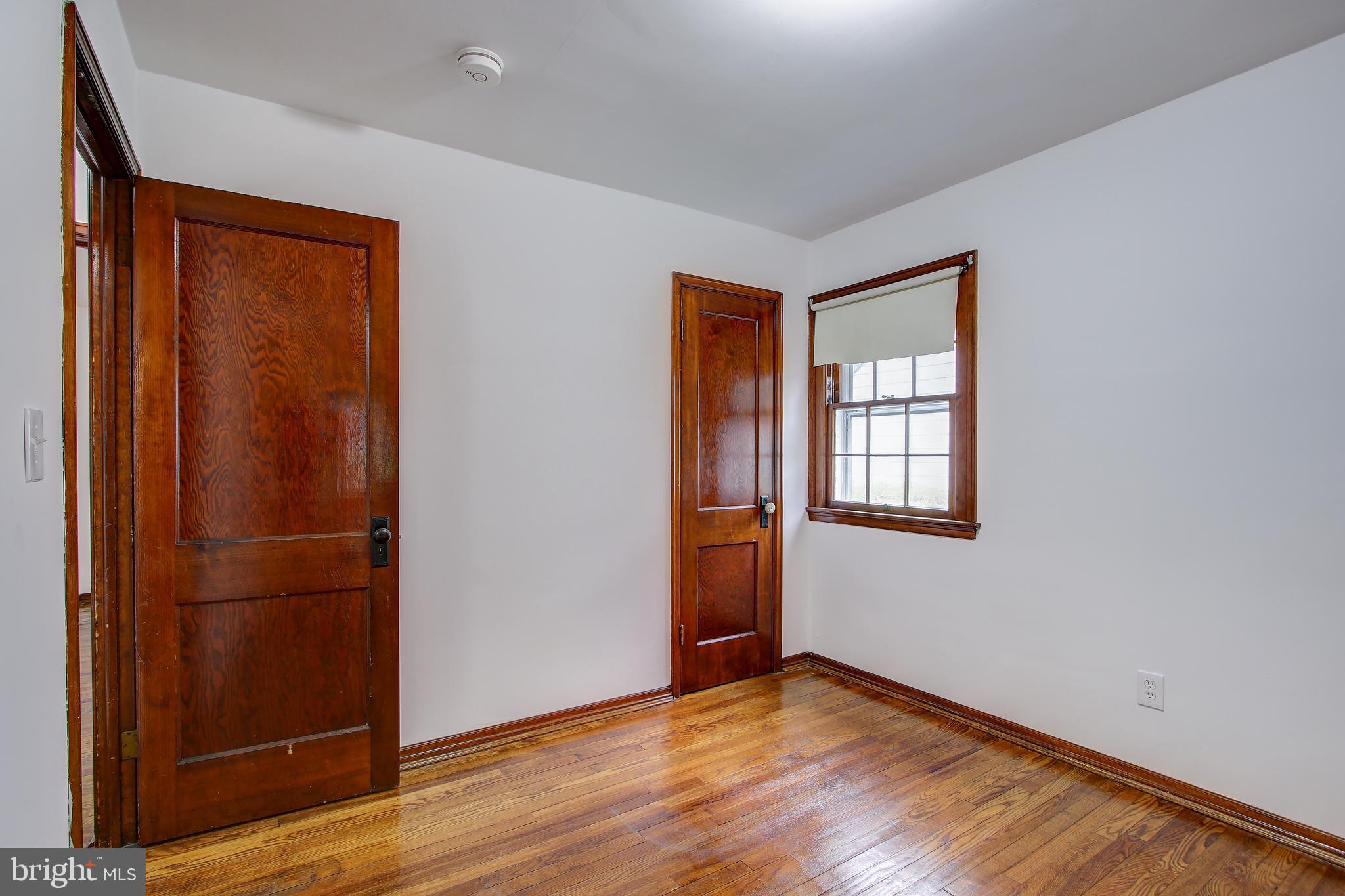 QUEENS CHAPEL MANOR - Residential