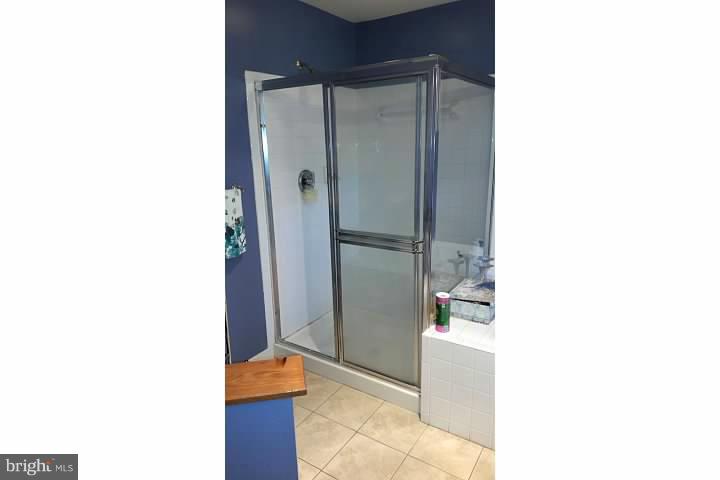 RUSSETT - Residential