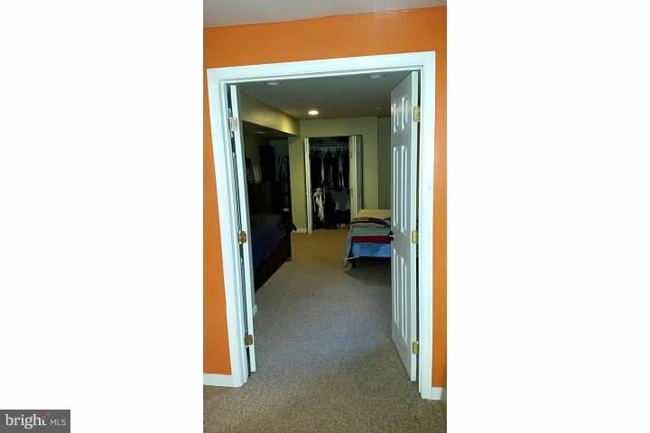 RUSSETT - Residential