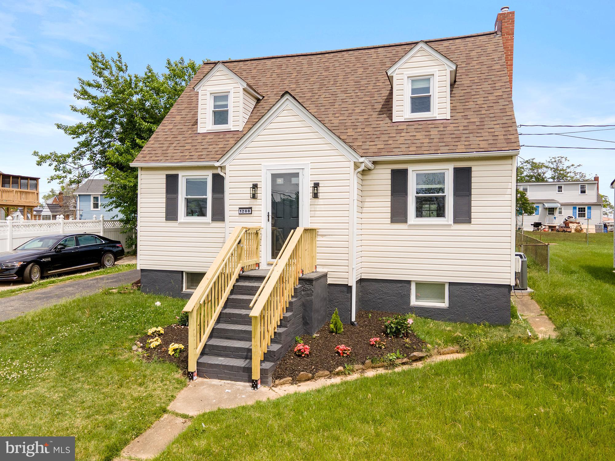 DUVALL TERRACE - Residential
