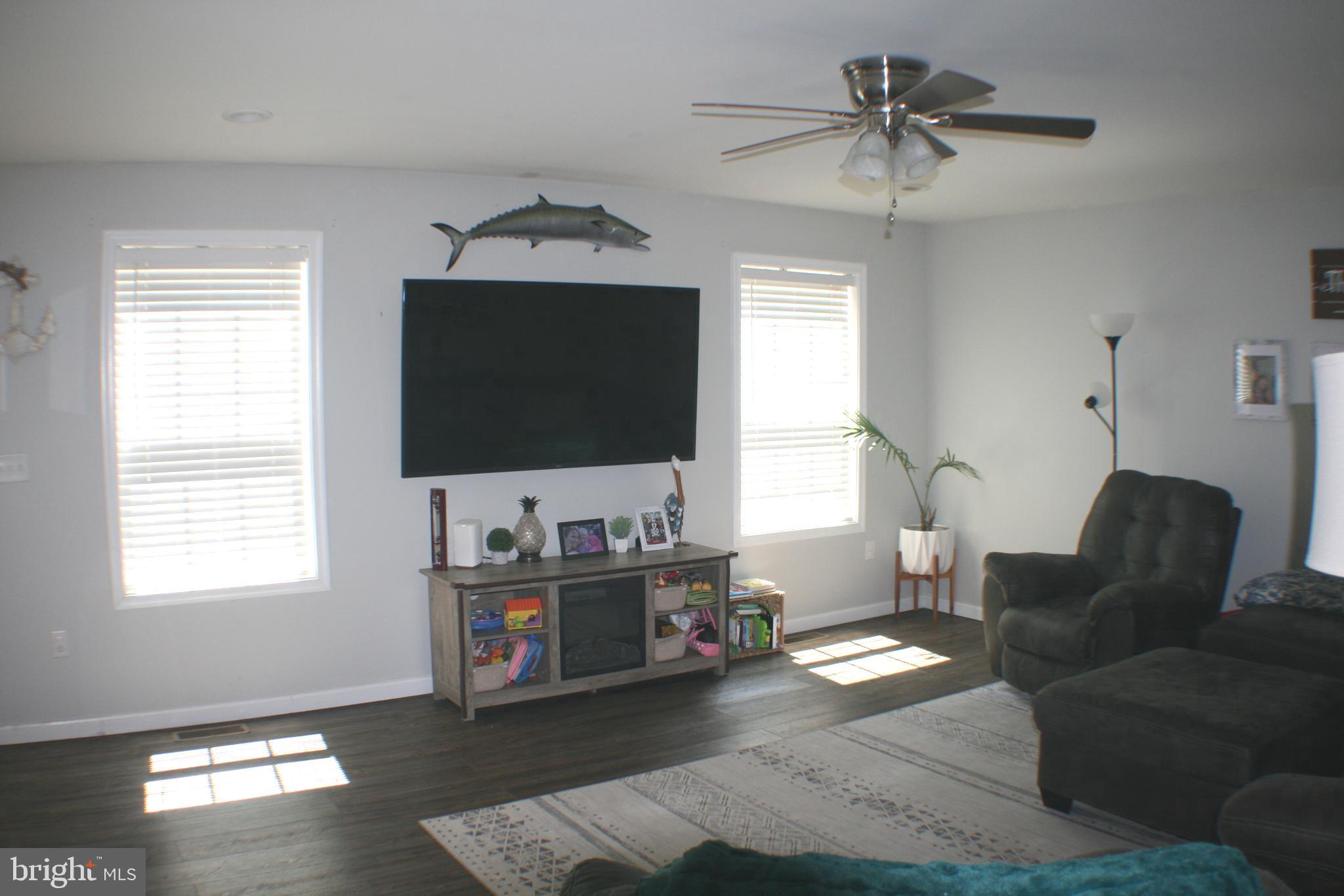 15 BLAZING STAR COURT