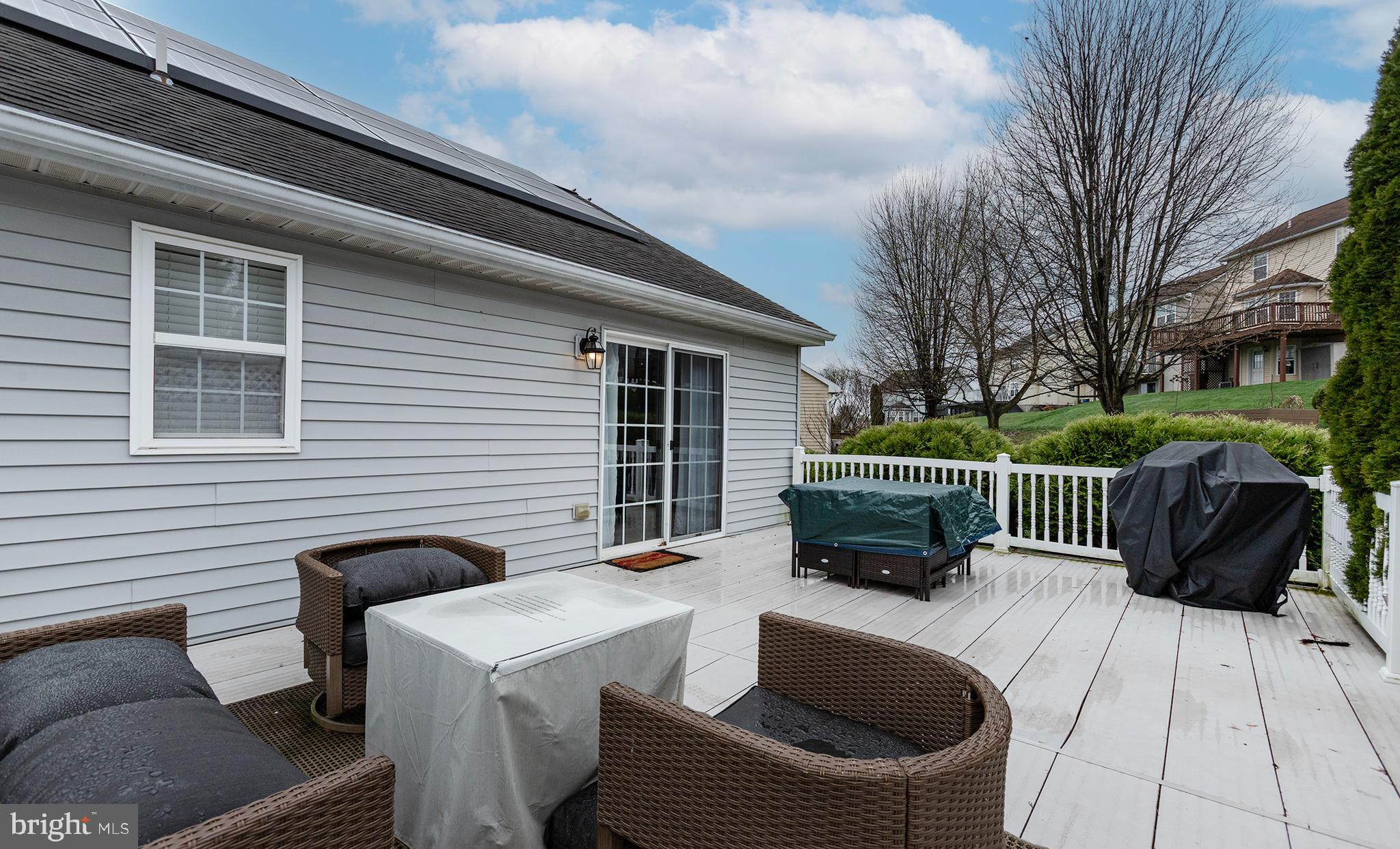 BLOSSOM HILL - Residential