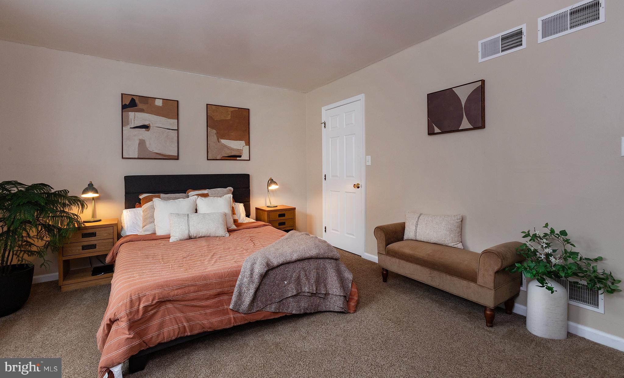 BLOSSOM HILL - Residential