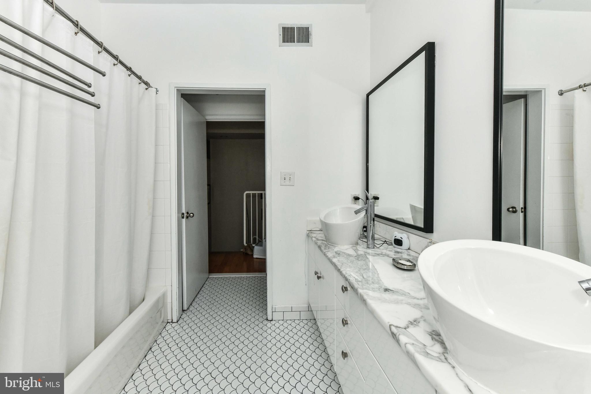 BROMPTONS - Residential Lease