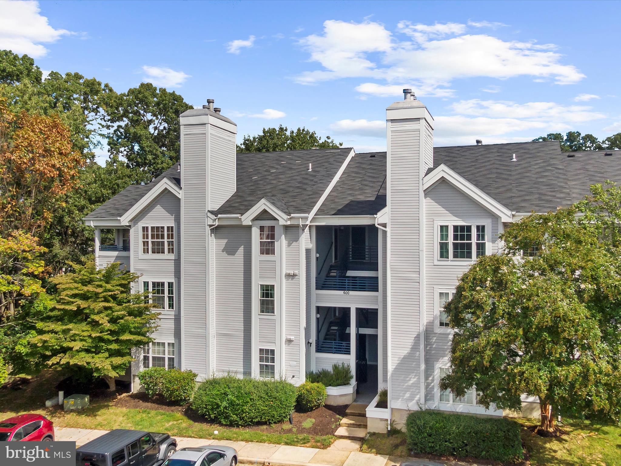 LIONS GATE - Residential