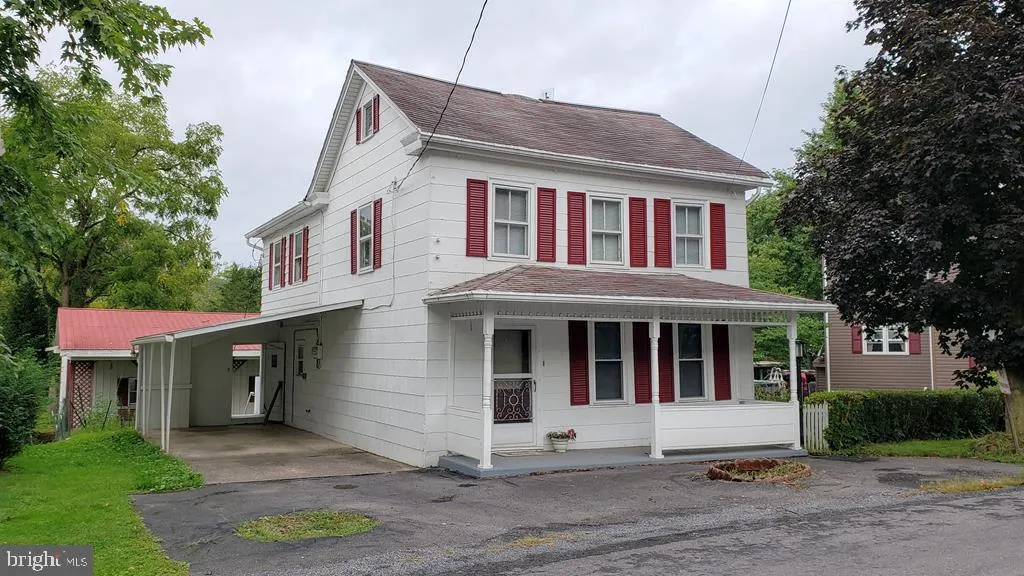 8 Foster Street, Mifflintown, PA 17059