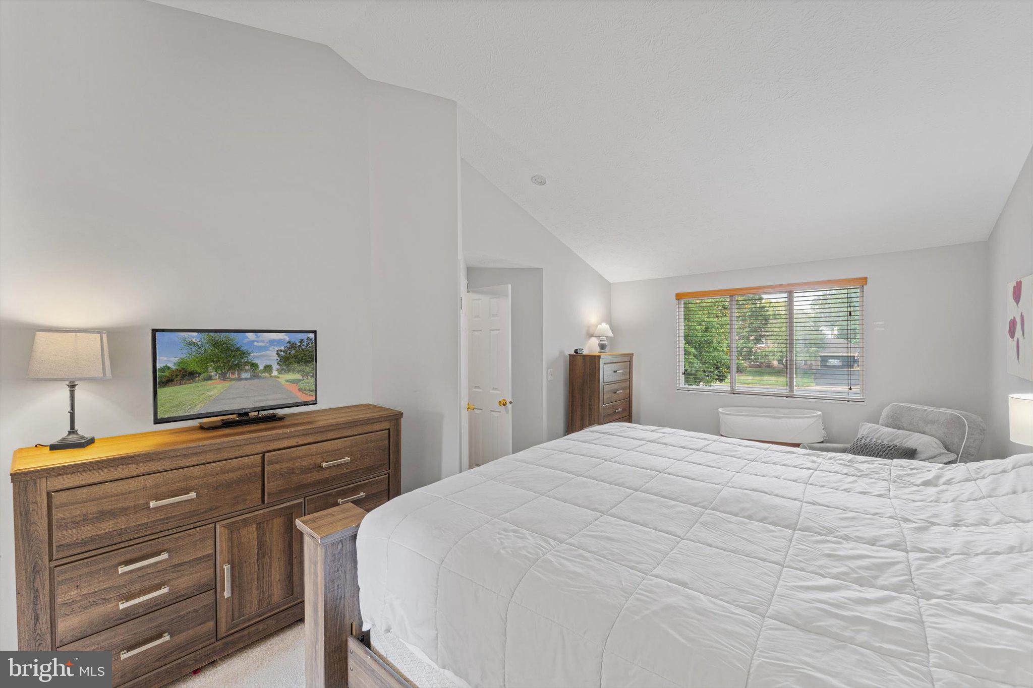 JACKSON MANOR - Residential