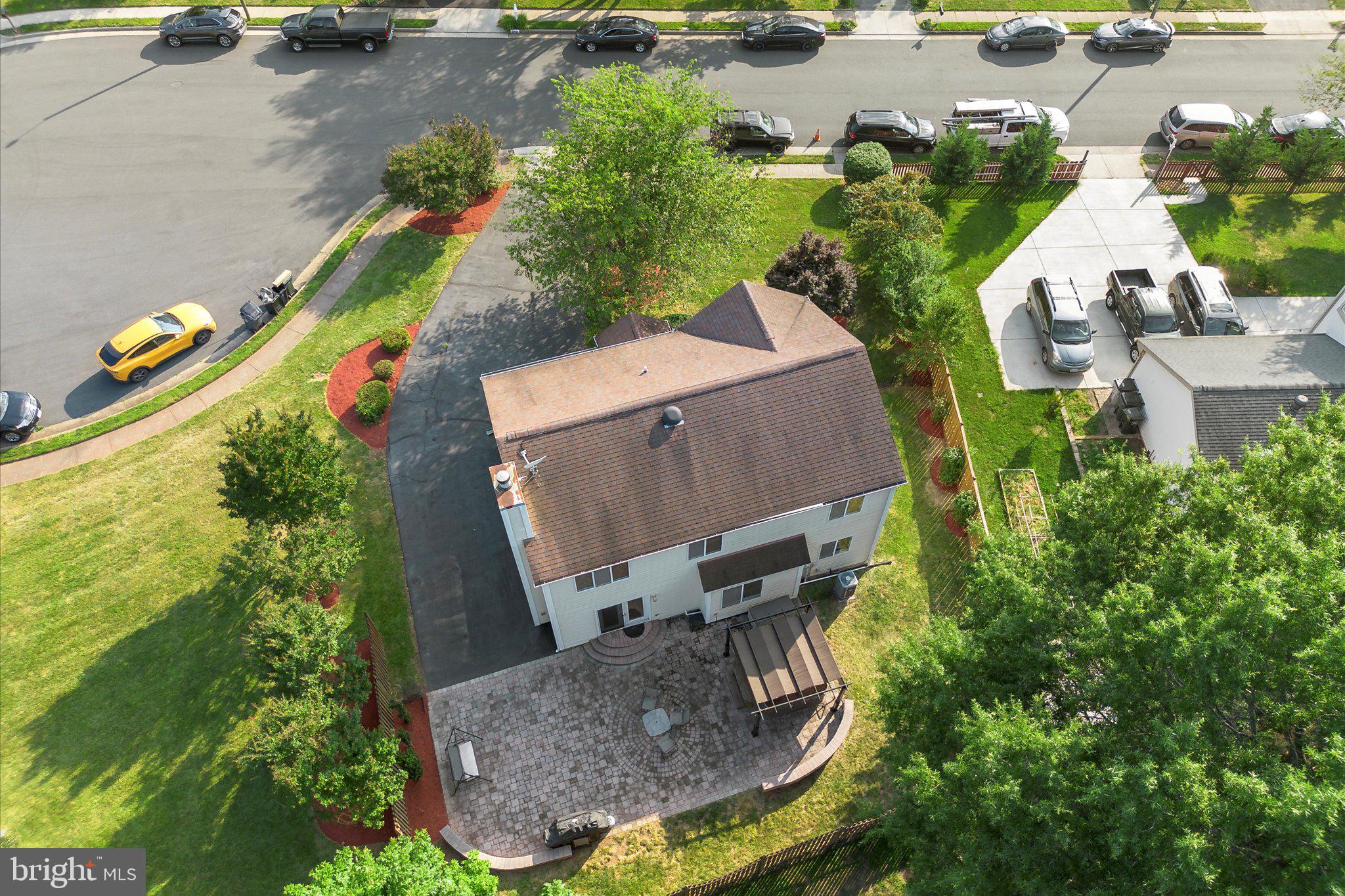 JACKSON MANOR - Residential