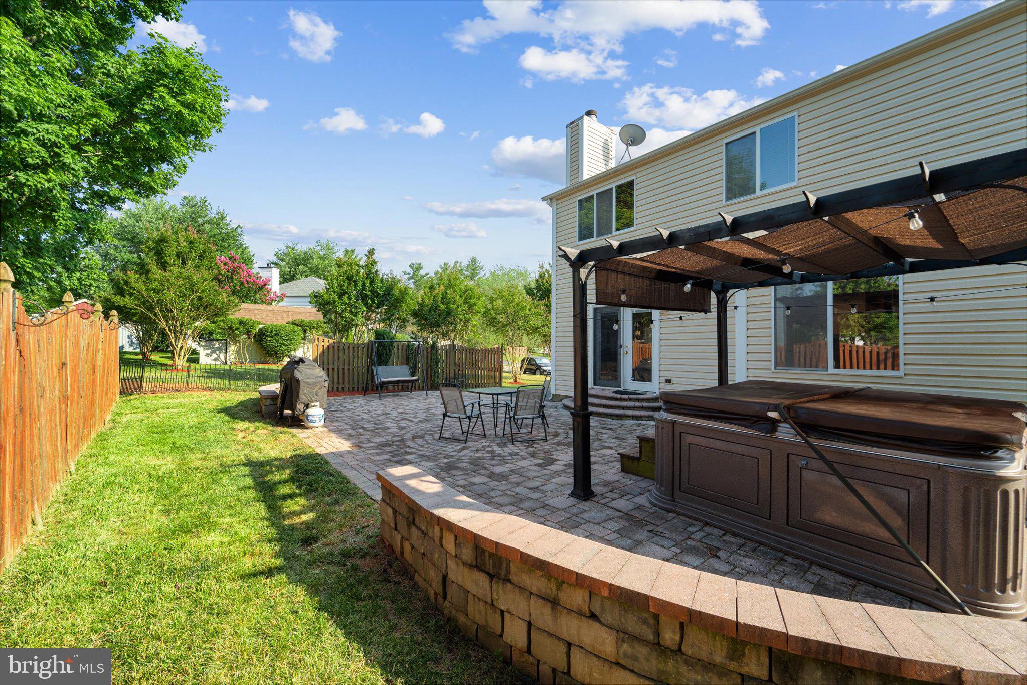 JACKSON MANOR - Residential