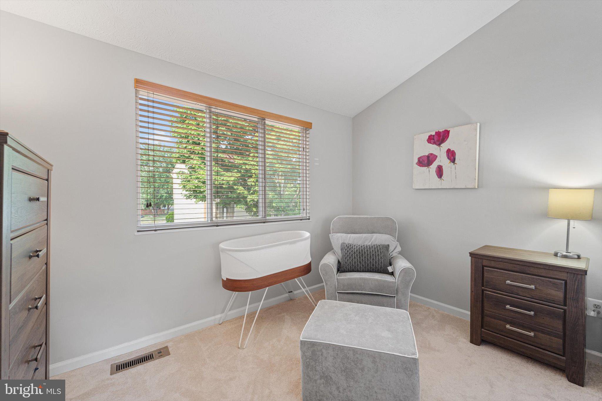 JACKSON MANOR - Residential