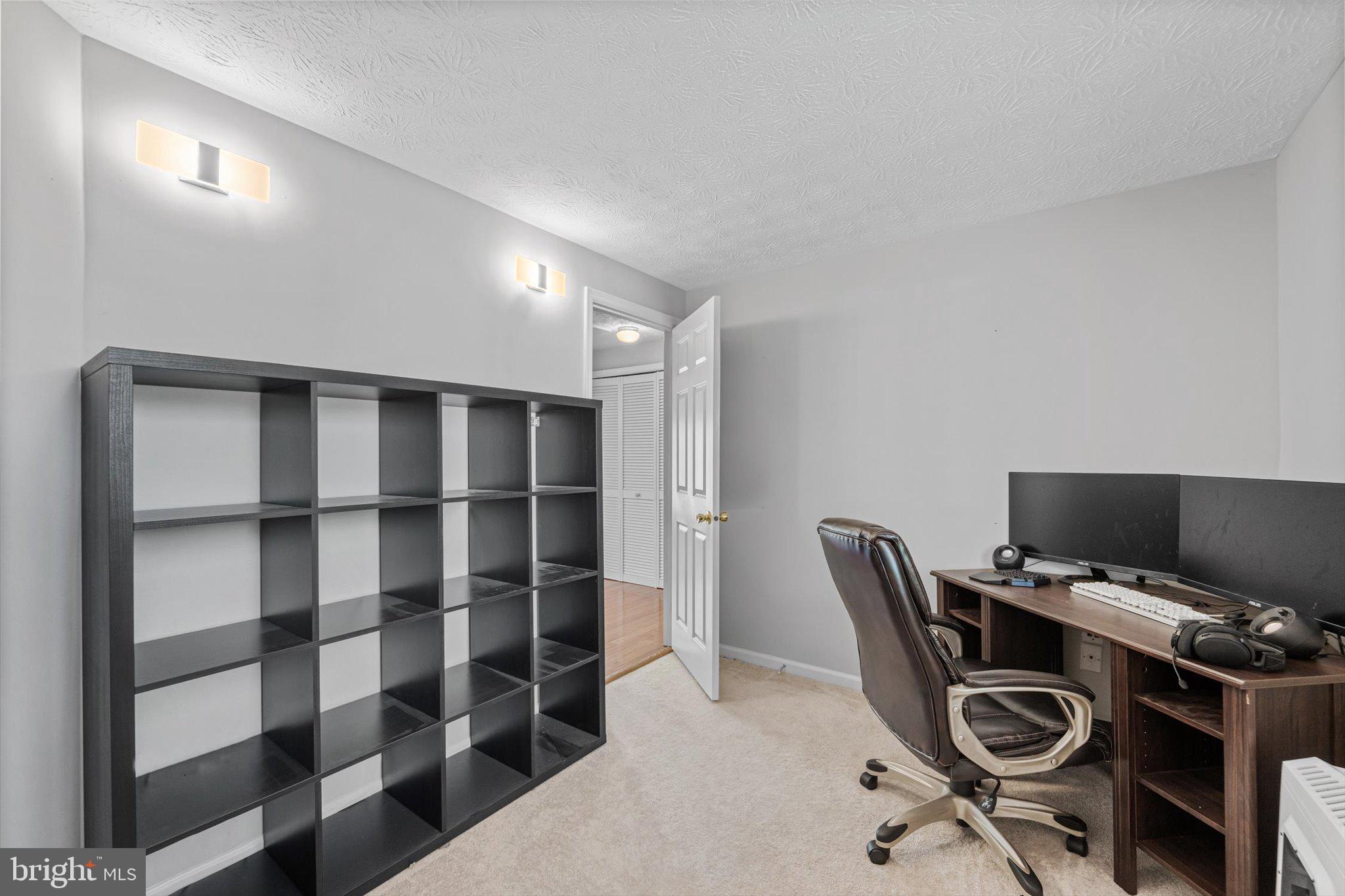 JACKSON MANOR - Residential