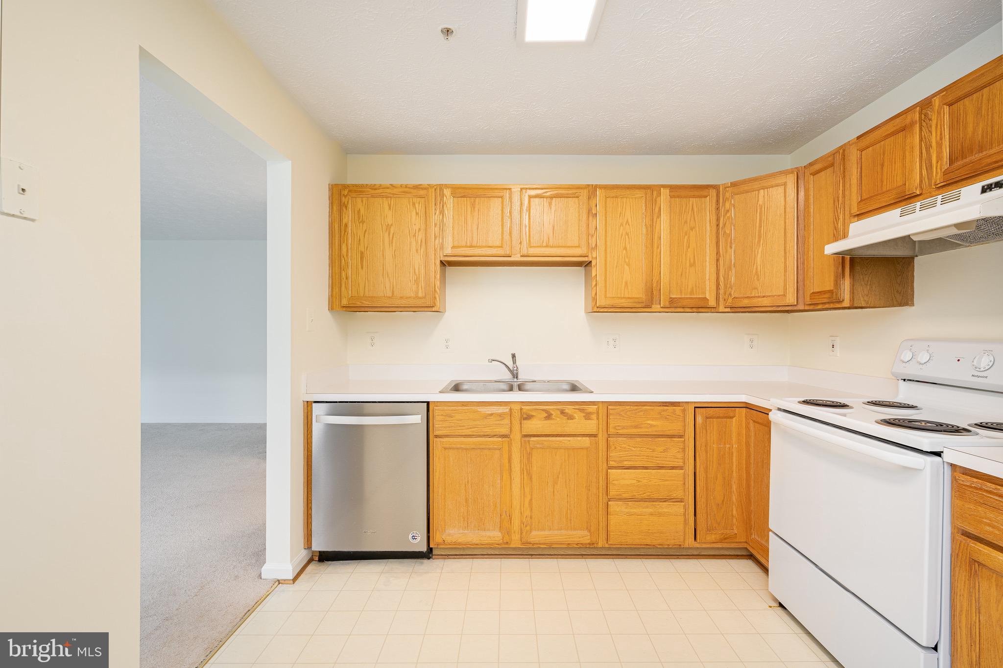 RIDGEVIEW - Residential