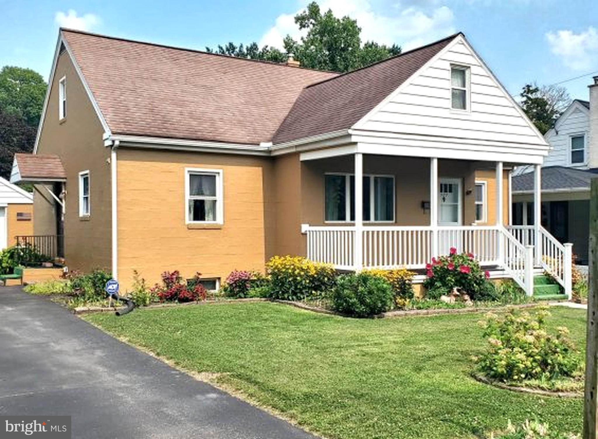 327 HIGHLAWN AVENUE