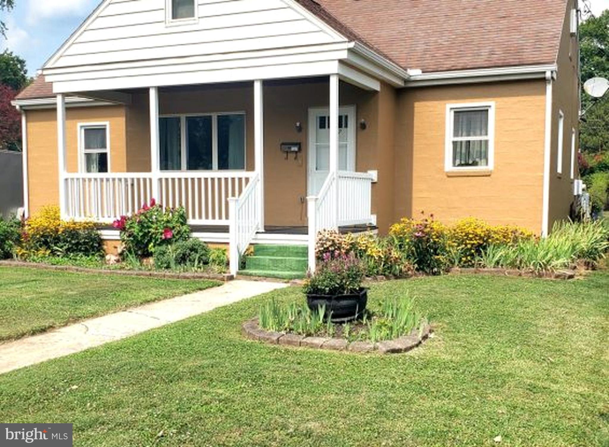 327 HIGHLAWN AVENUE