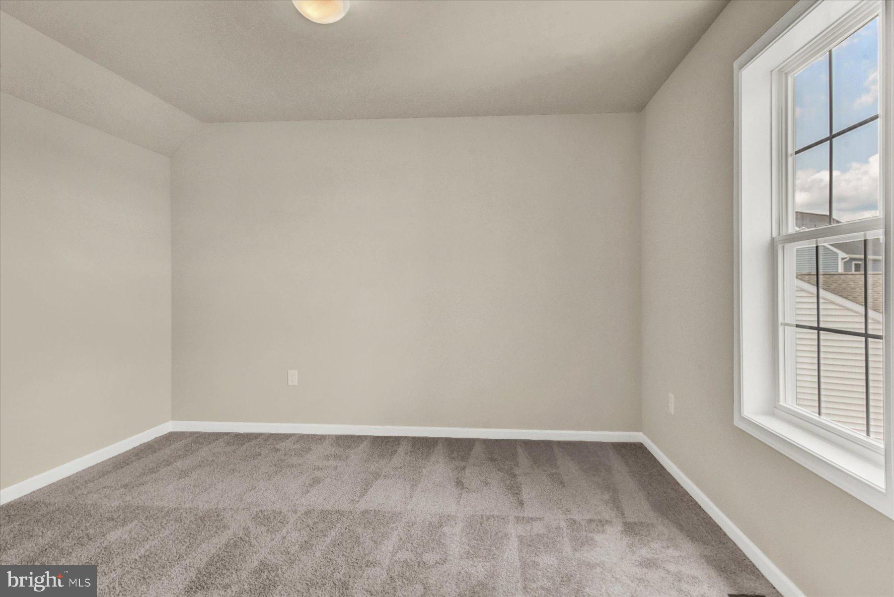 54 BENNINGTON WAY