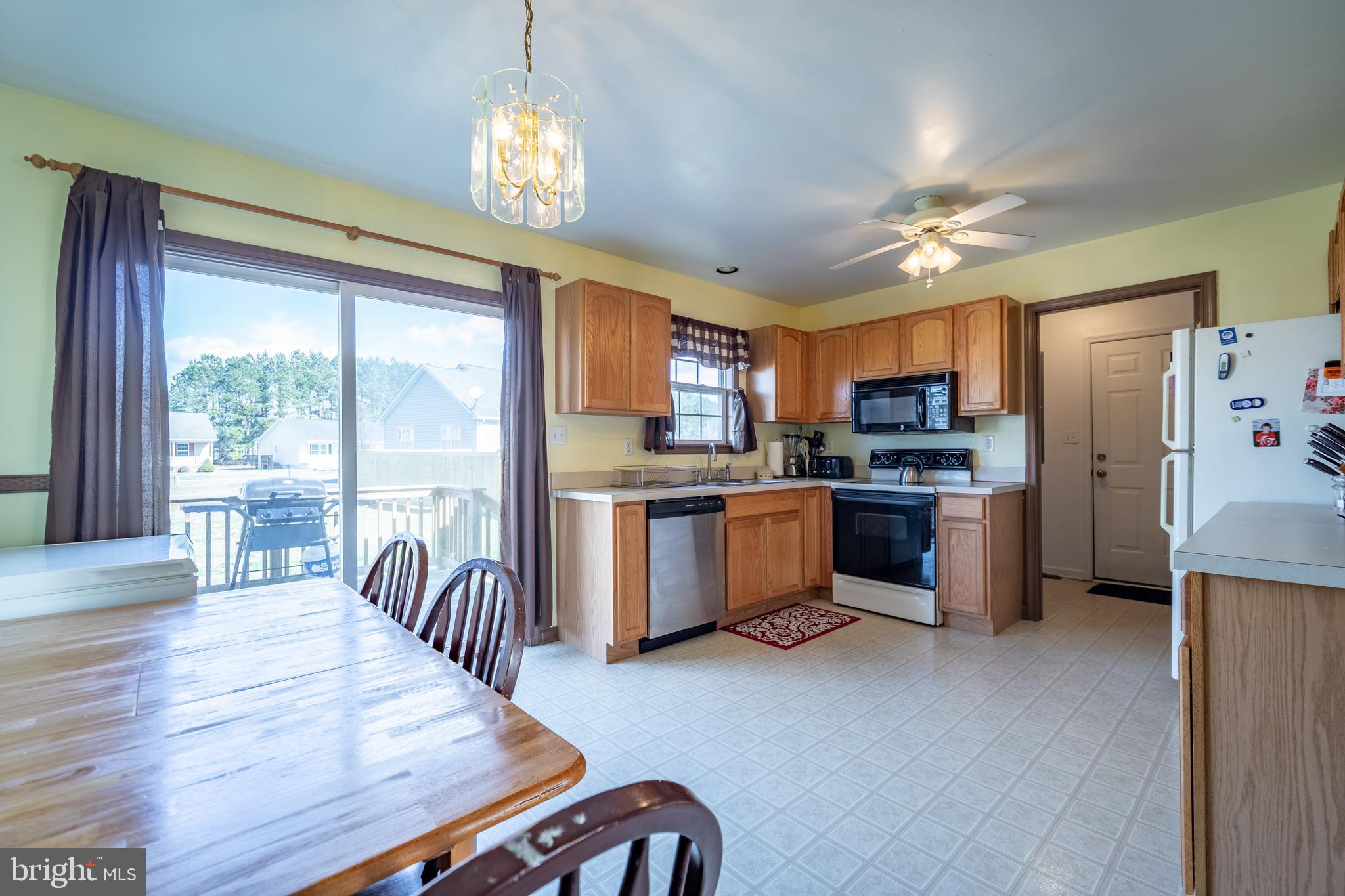 CEDAR POINT - Residential