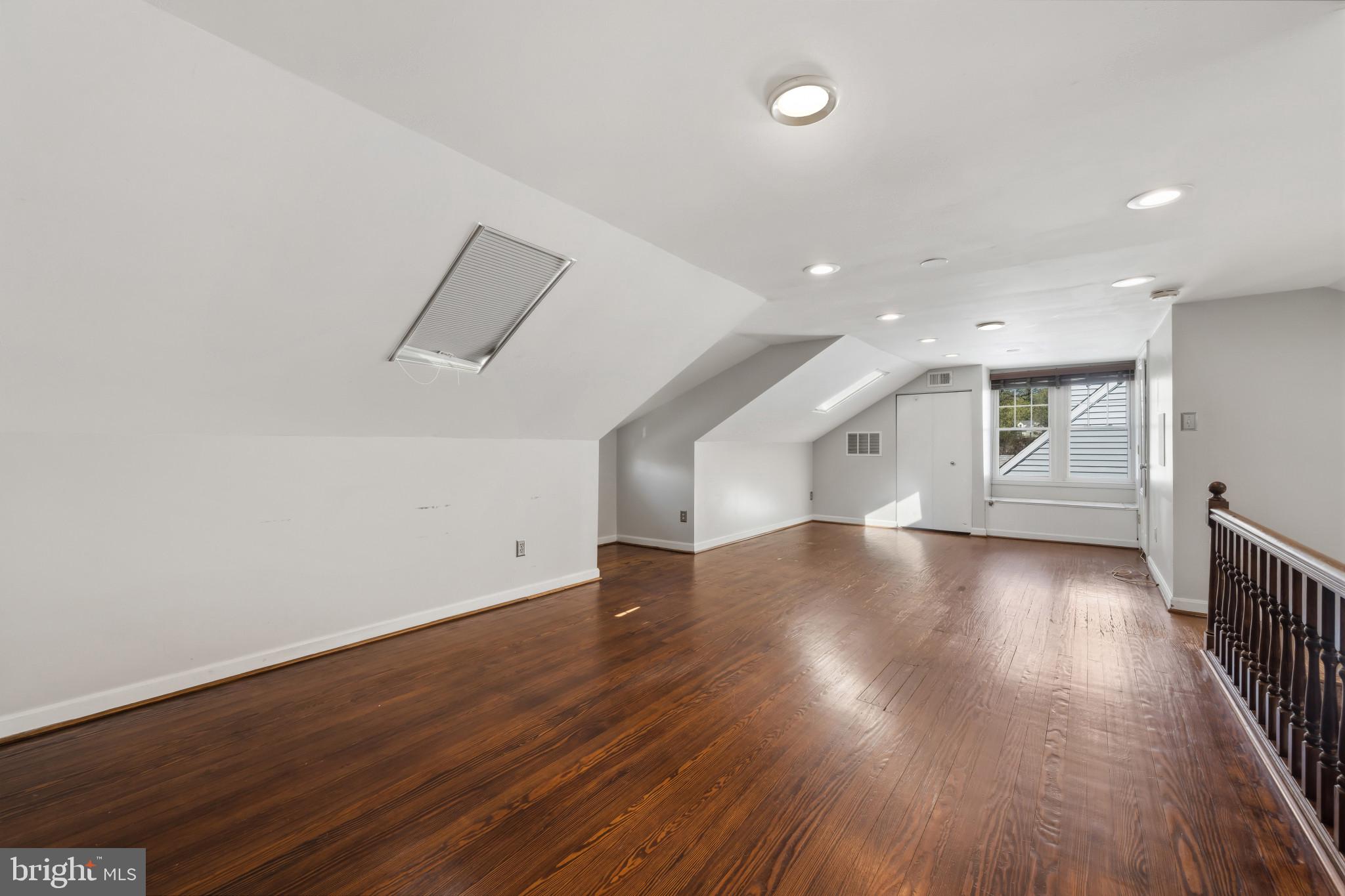 LUTHER VILLAGE - Residential