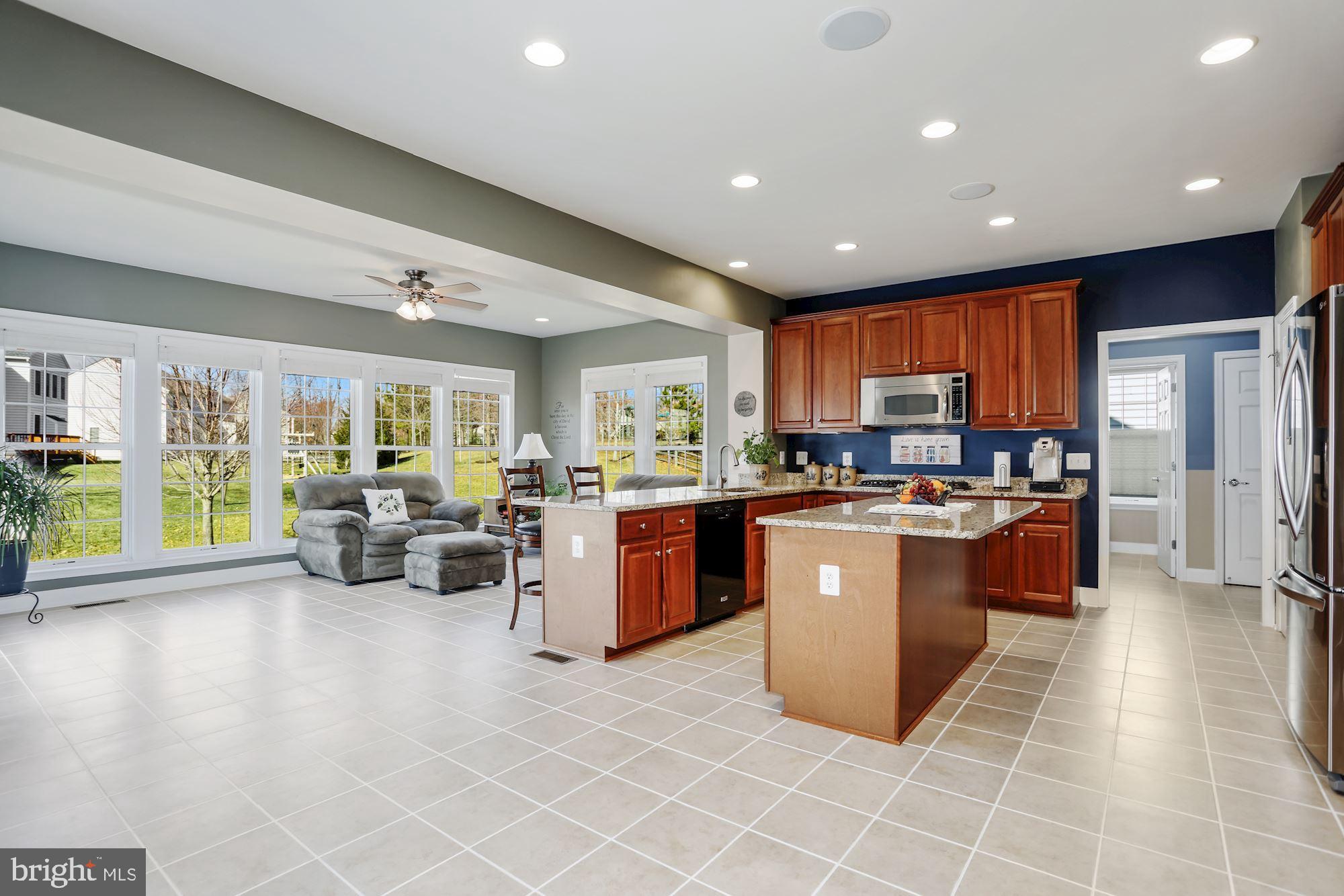 MAYFIELD TRACE - Residential