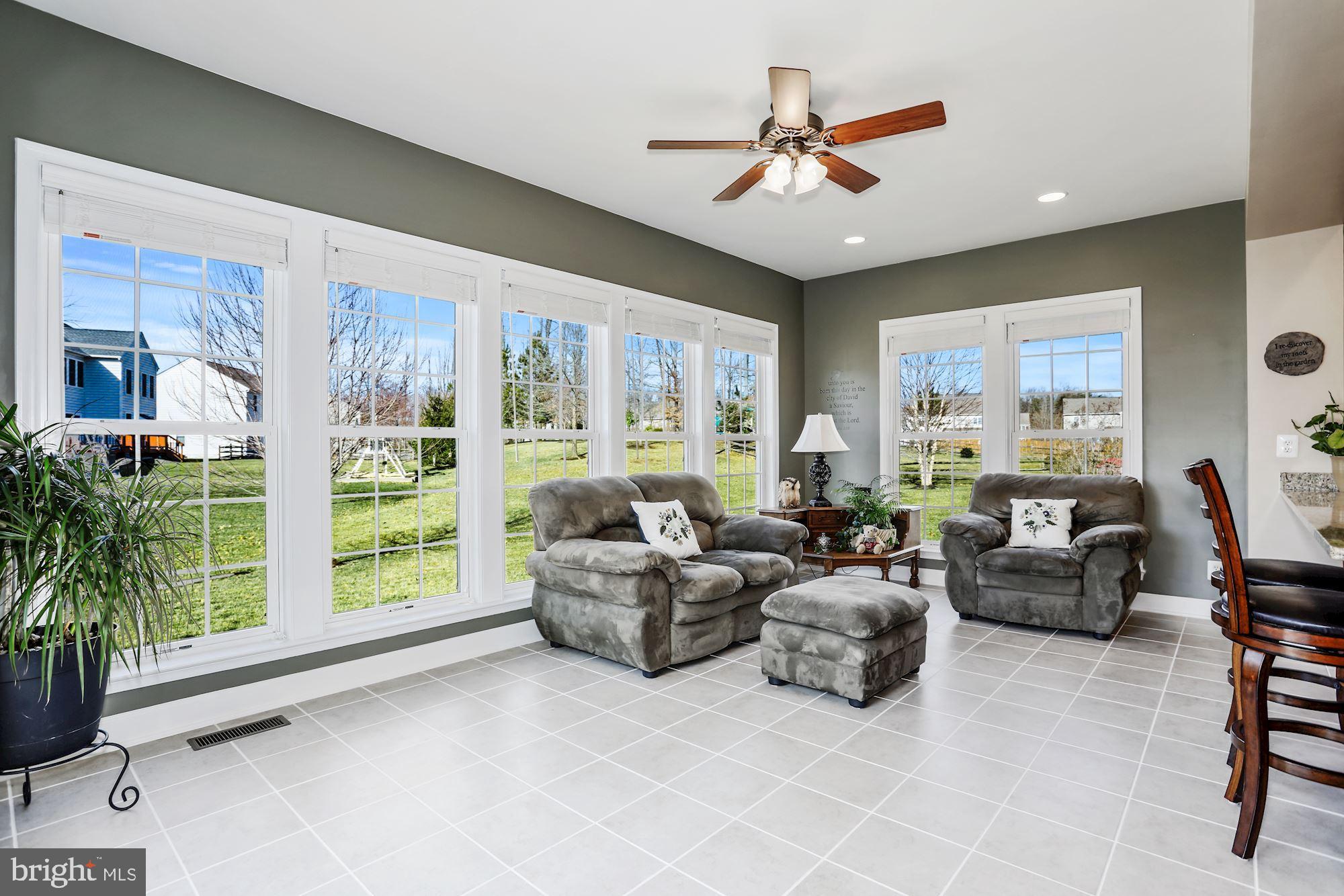 MAYFIELD TRACE - Residential