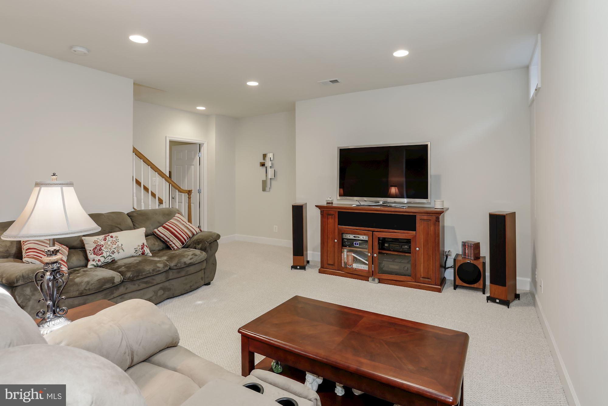 MAYFIELD TRACE - Residential