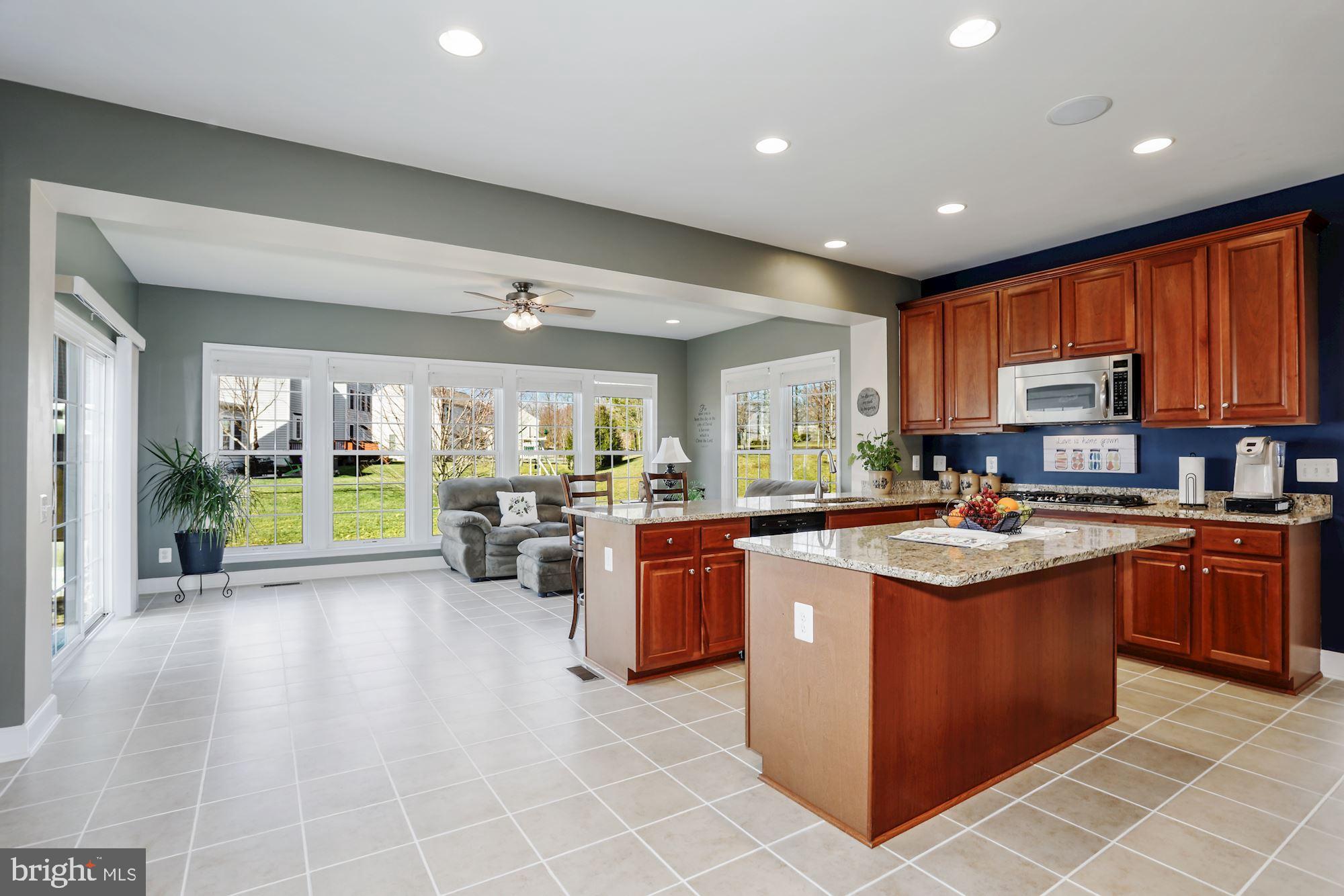 MAYFIELD TRACE - Residential