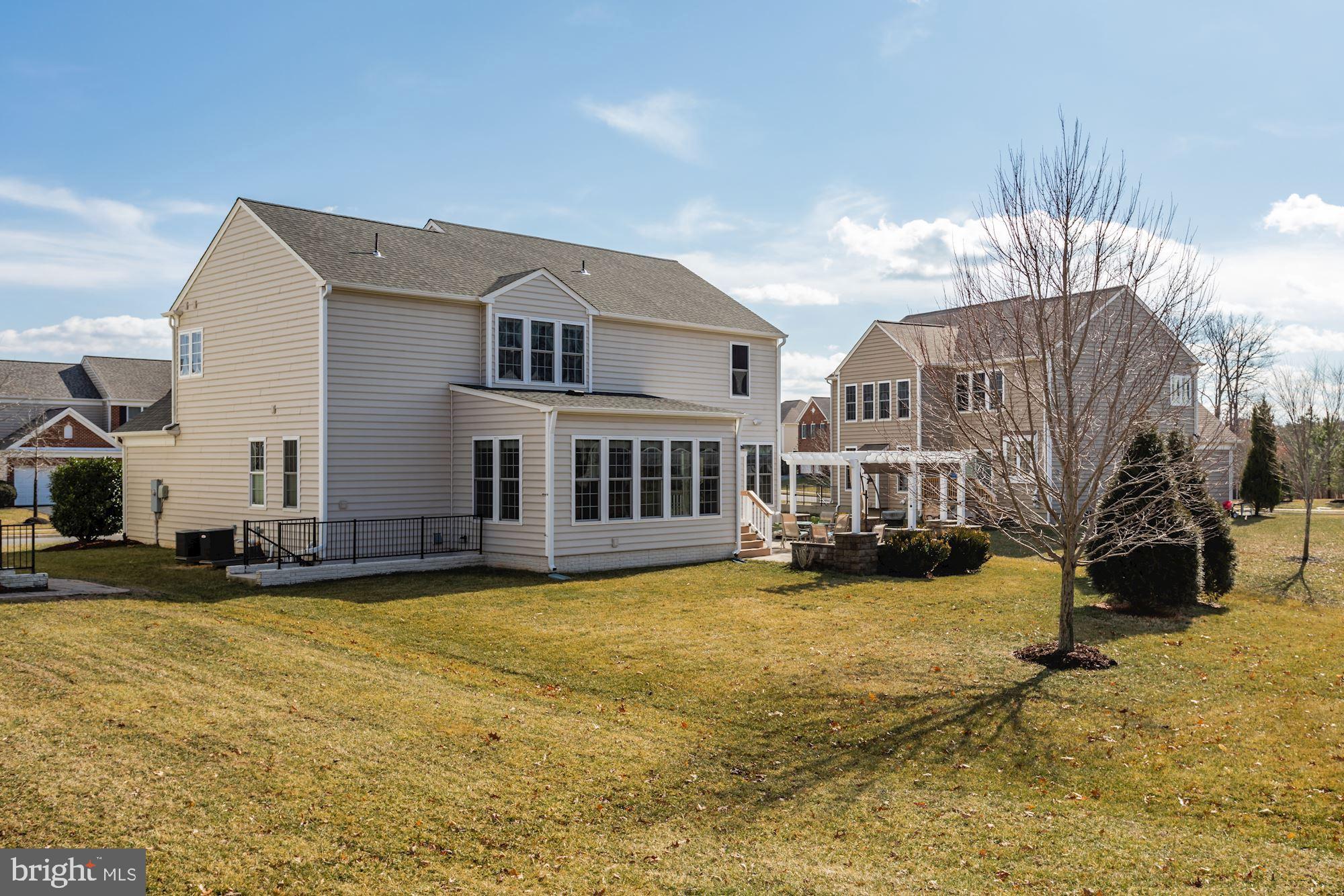 MAYFIELD TRACE - Residential