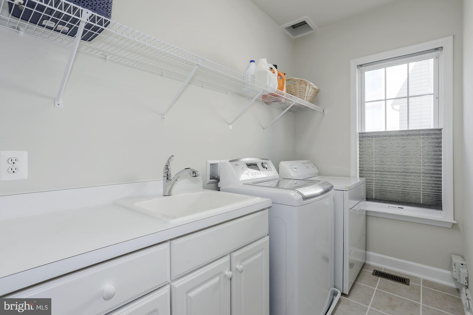 MAYFIELD TRACE - Residential