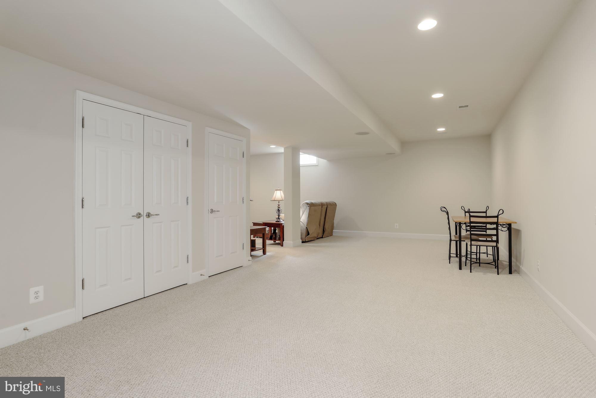 MAYFIELD TRACE - Residential