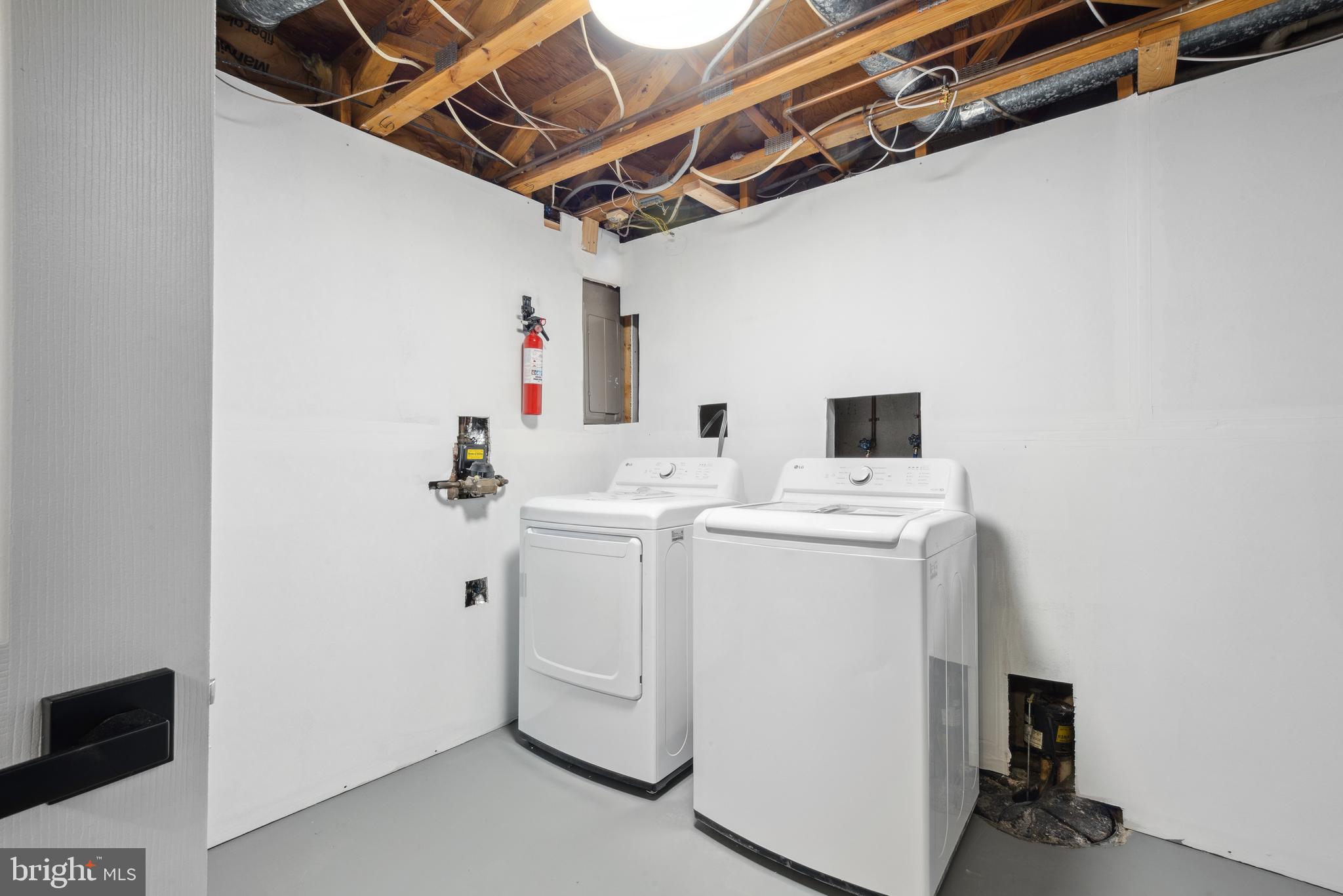 VILLAGE OF OWEN BROWN - Residential