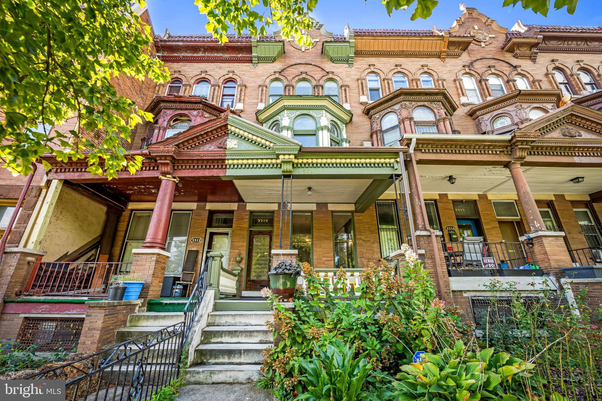 AUCHENTOROLY TERRACE HISTORIC DISTRICT - Residential Lease