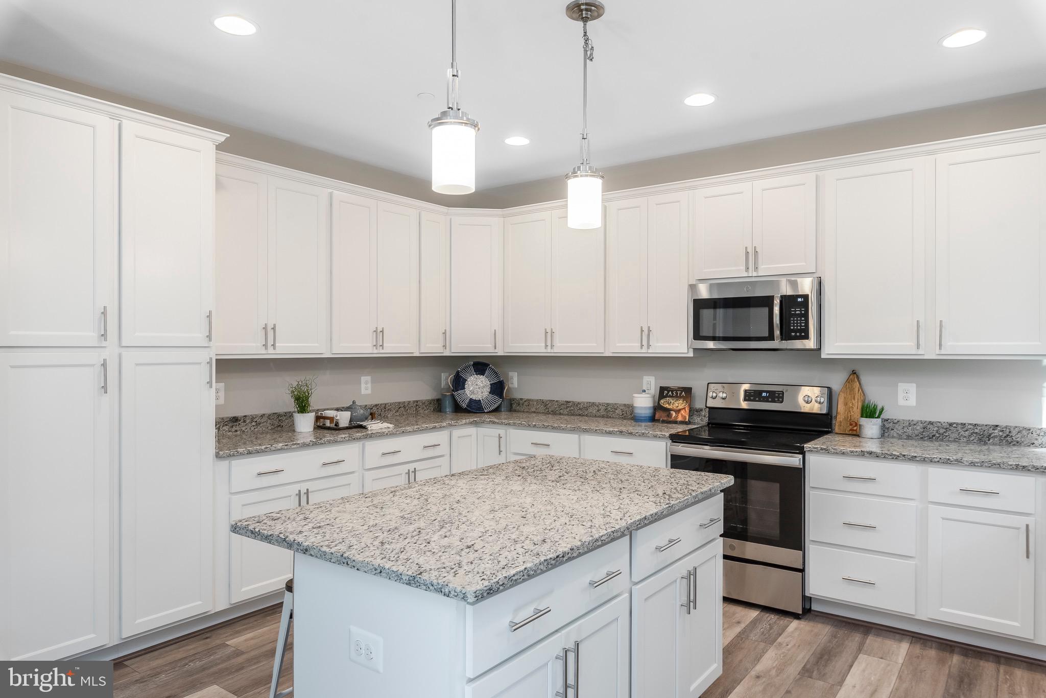 SEVERNA PARK - Residential