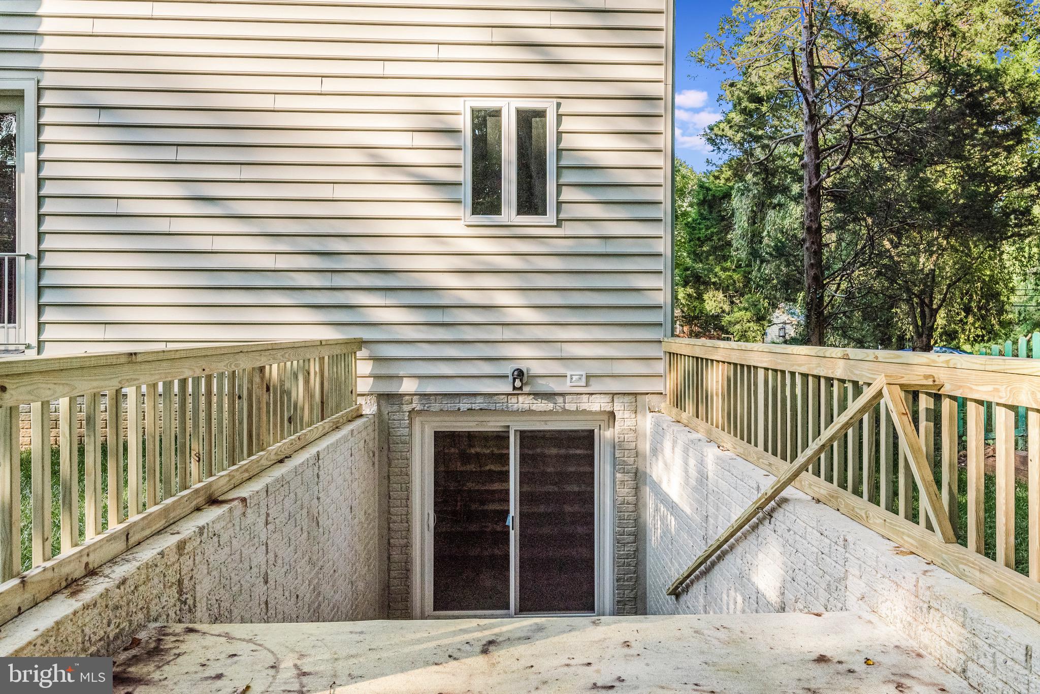 SEVERNA PARK - Residential