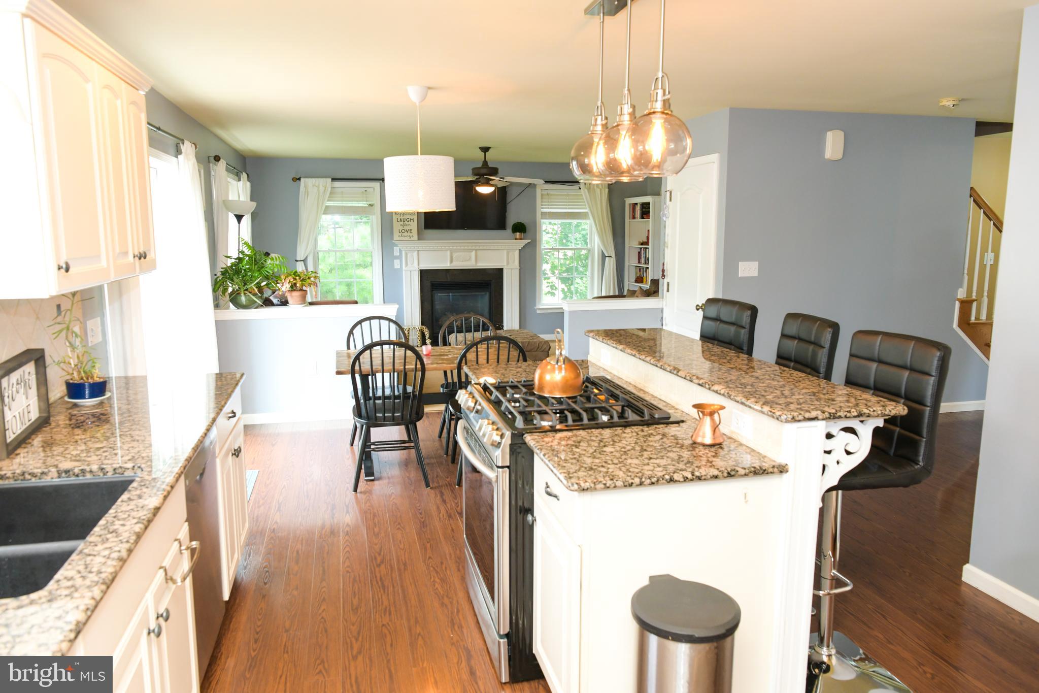 SUNSET RIDGE - Residential