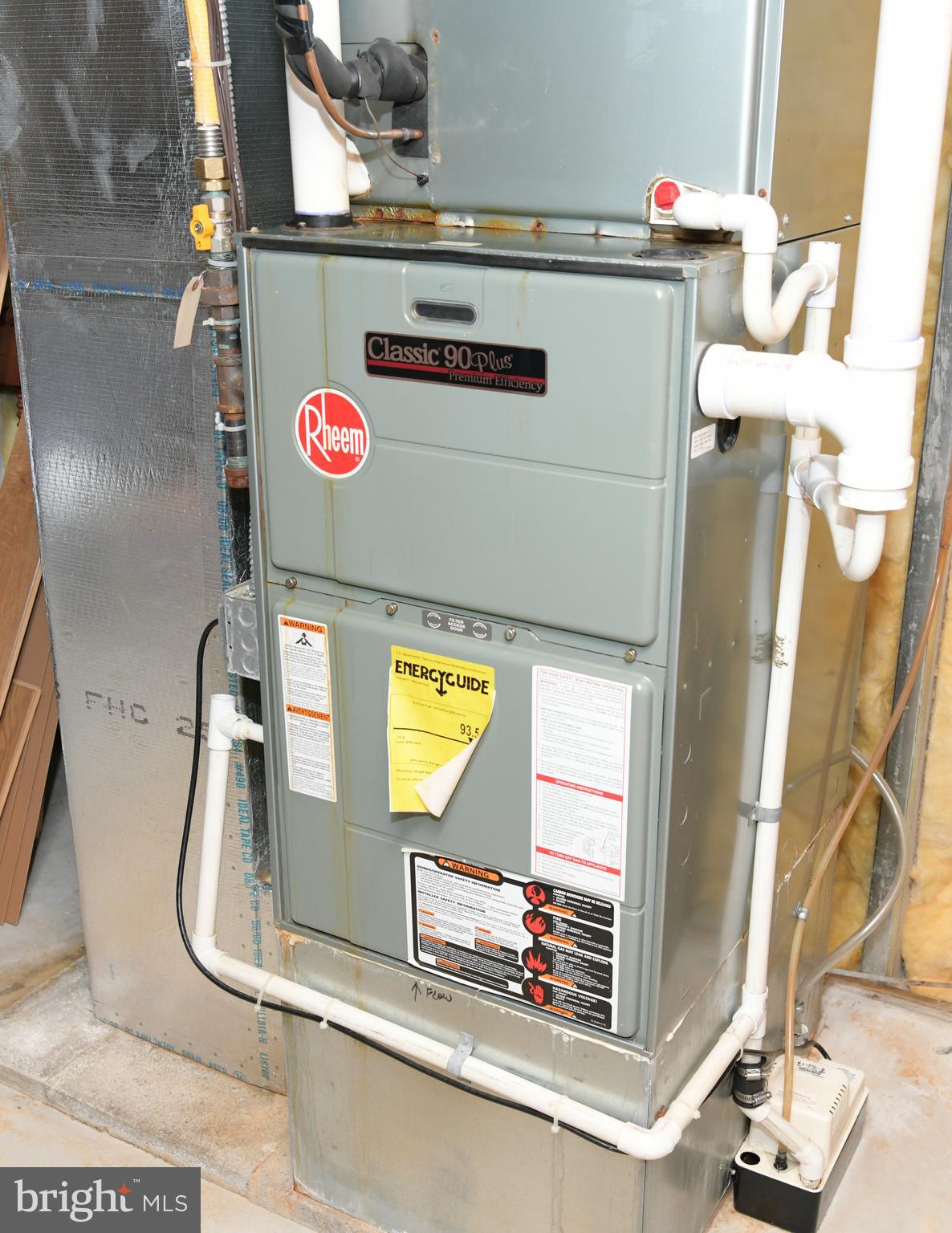 SUNSET RIDGE - Residential