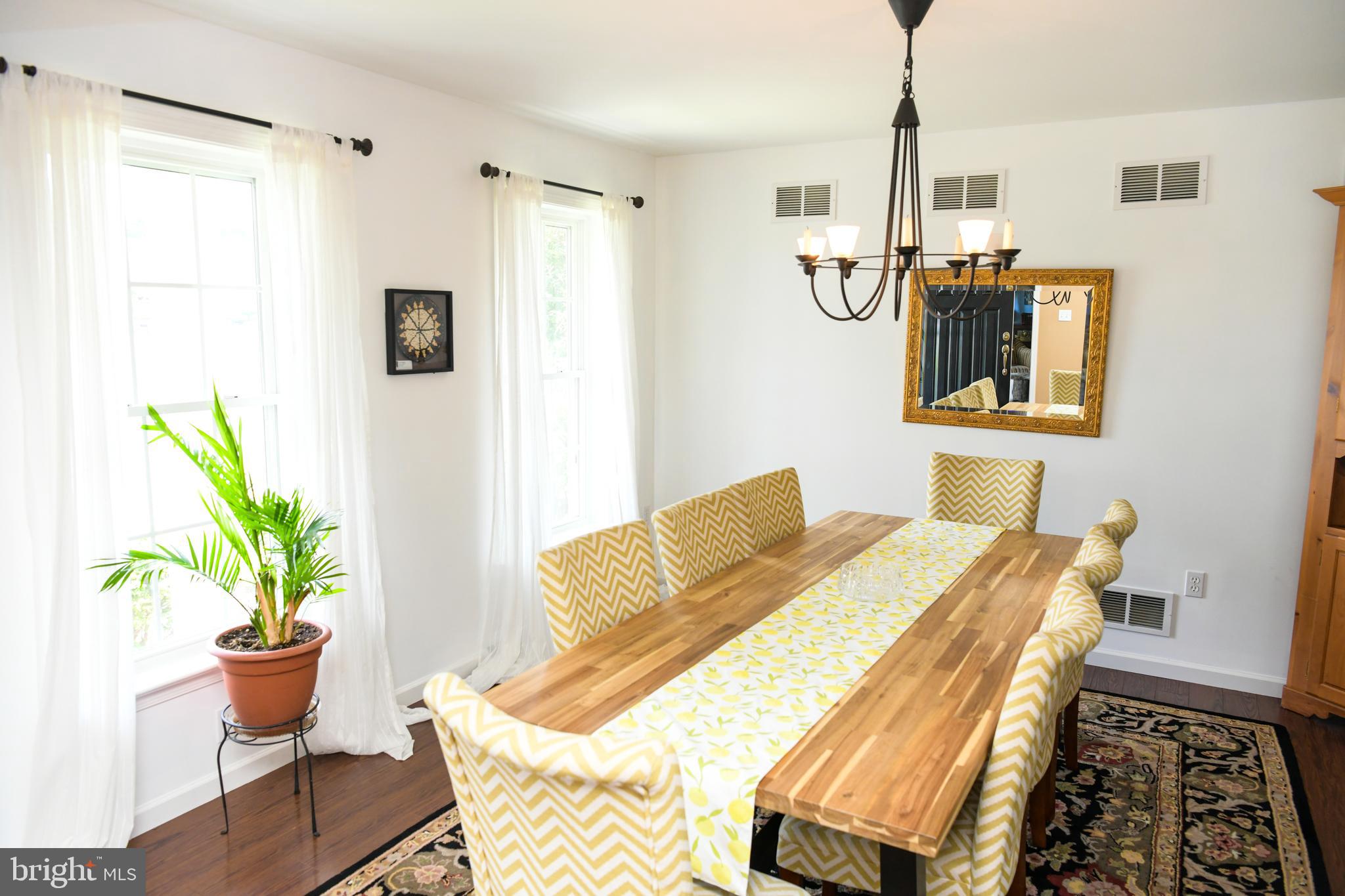 SUNSET RIDGE - Residential