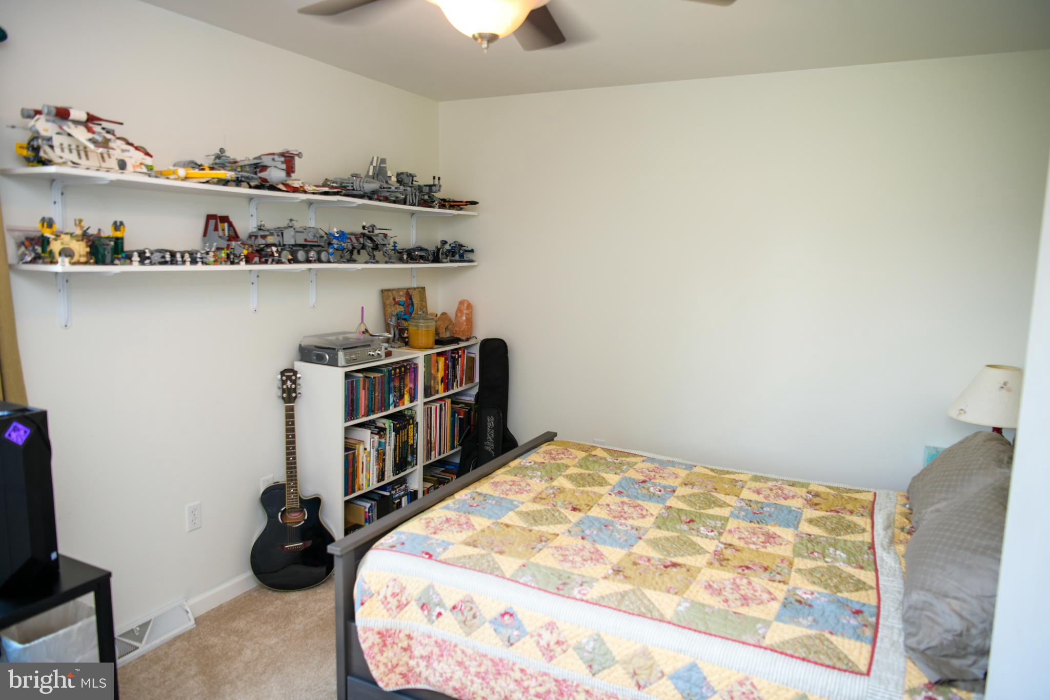 SUNSET RIDGE - Residential