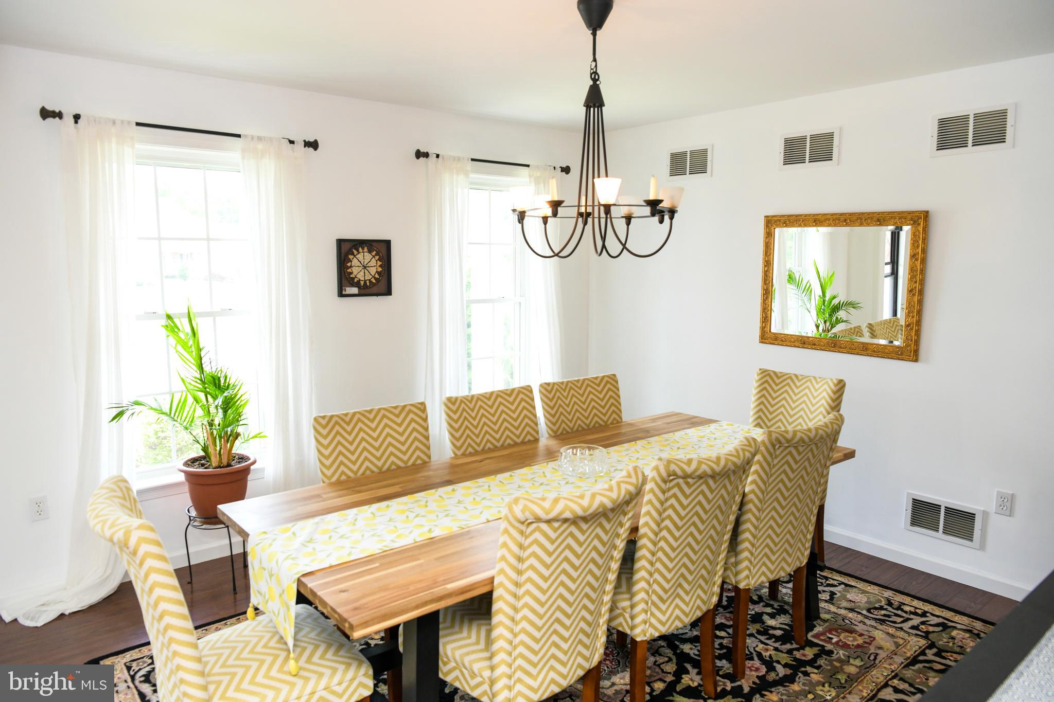 SUNSET RIDGE - Residential