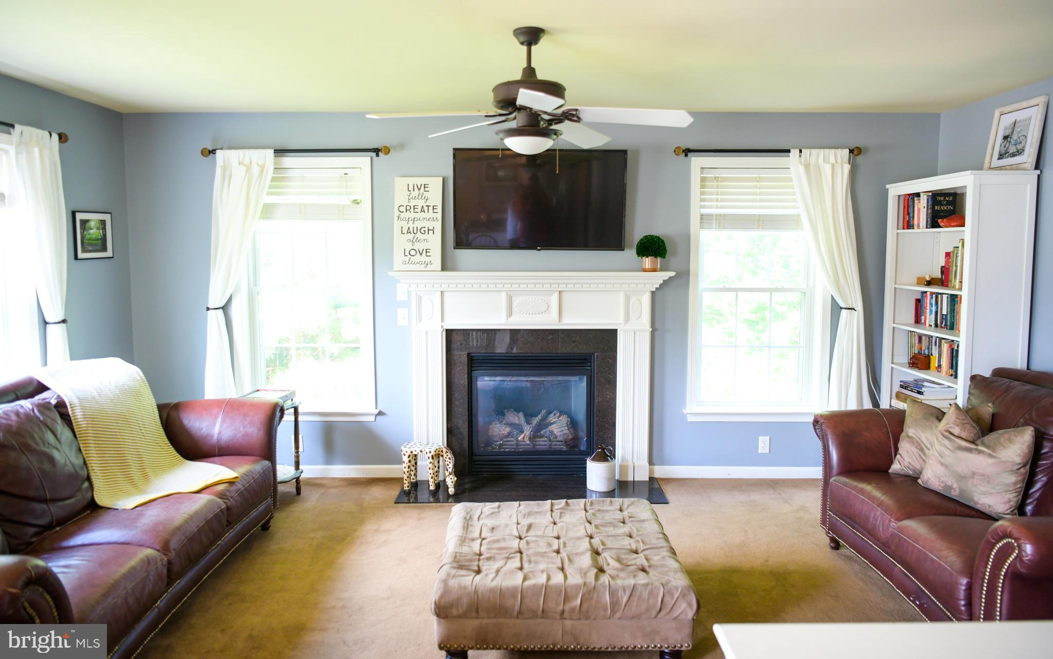 SUNSET RIDGE - Residential