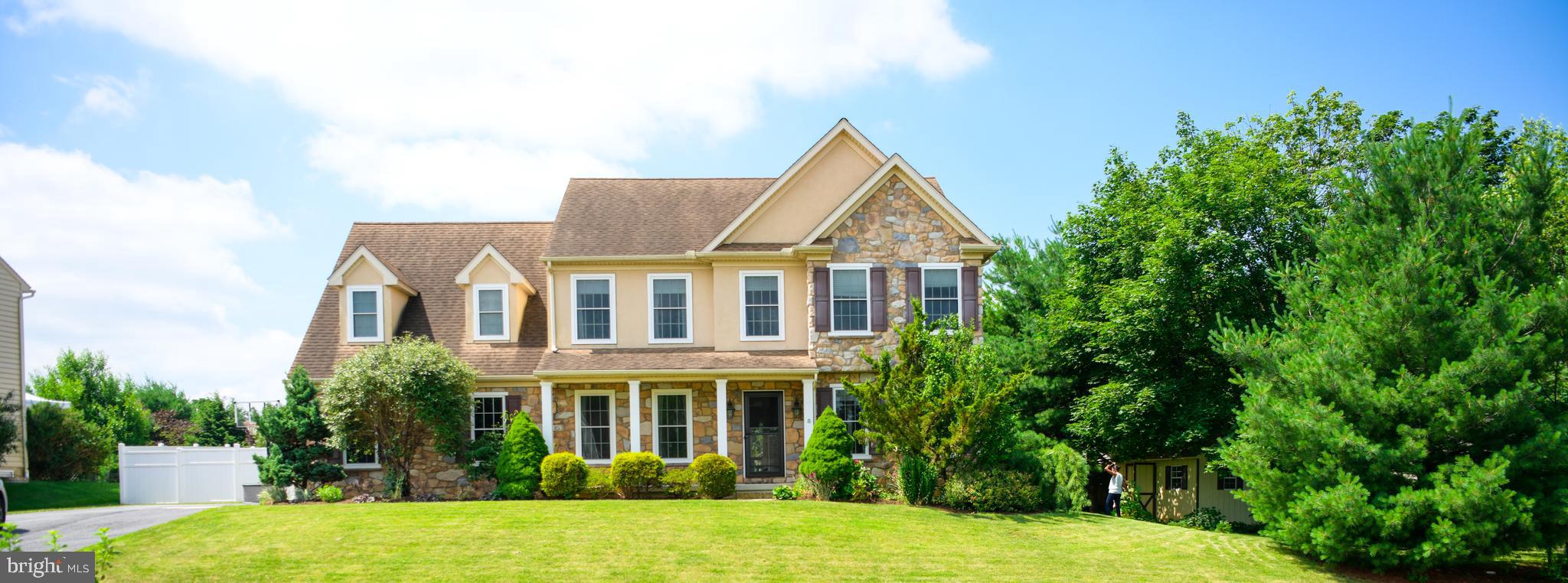 SUNSET RIDGE - Residential